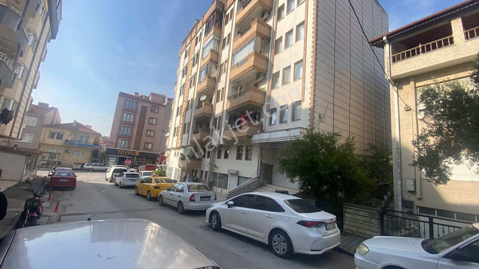 Mir'den Balıkesir Karesi Atatürk Mah Satılık Depo