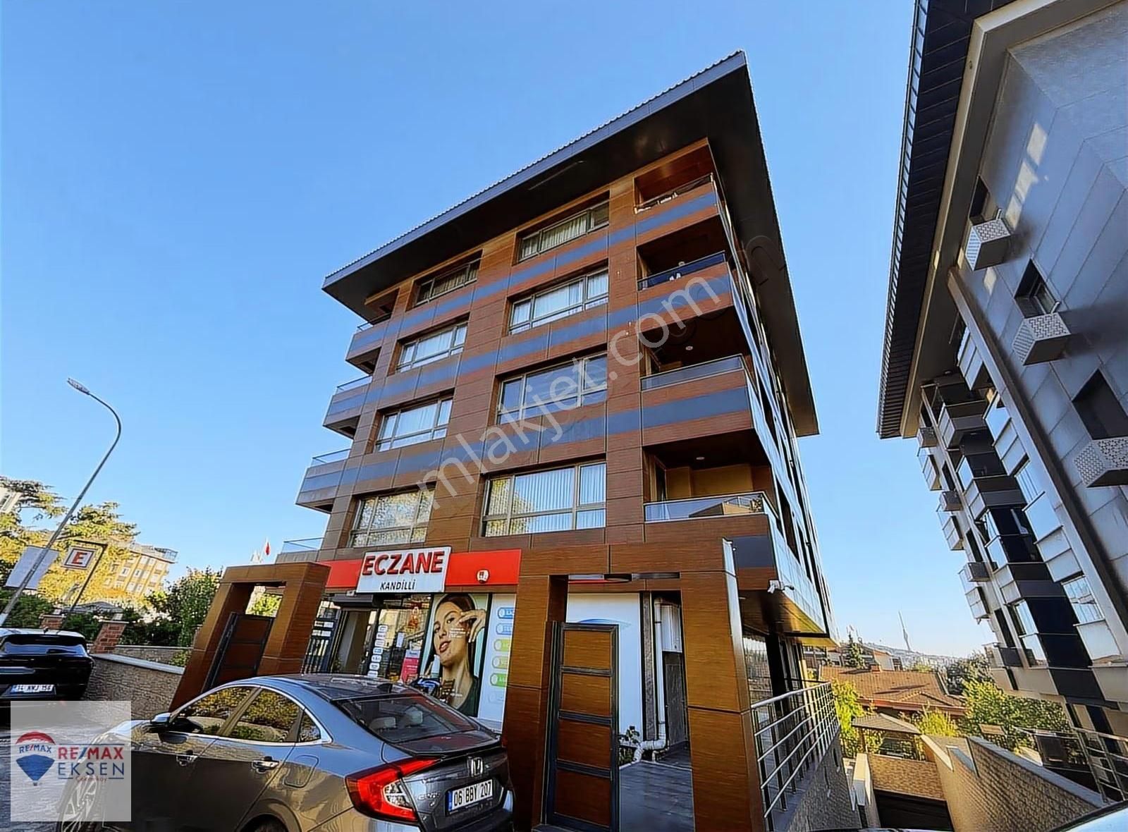 Üsküdar Kandilli Mesa'ya Komşu Yeni Binada Kiralık 2+1 Daire