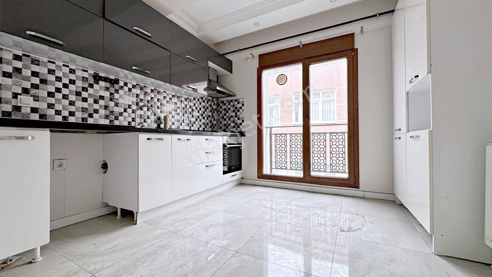 Atlas'tan Bahçelinizamda Kap.otoparklı 5 Yıllık Bina 4+2 Dublex - Görsel 6