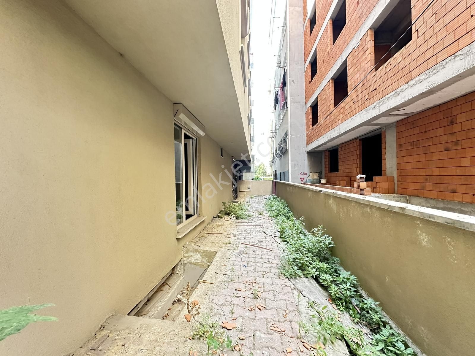 Fırsat Daire Çamlık Cad. Yakını,sıfır Bina, Bahçe Kullanımlı 1+1 - Görsel 12