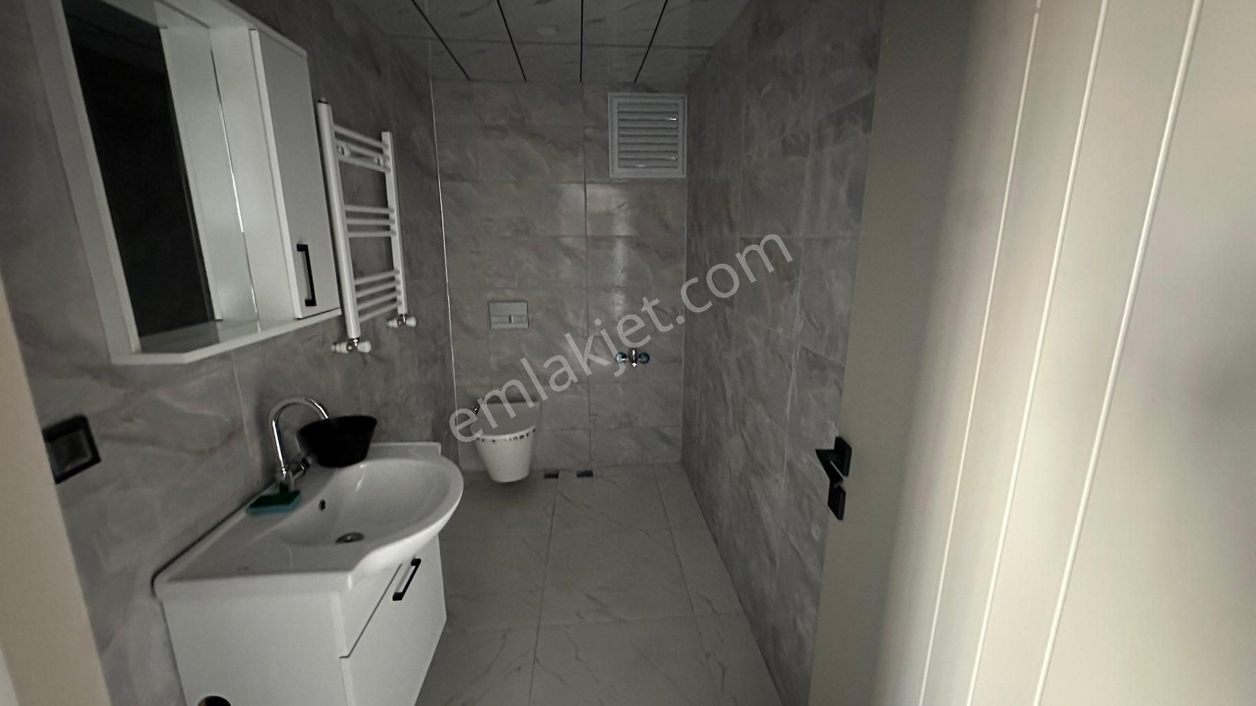 Deniz Gayrimenkul’den Karaköprü Seyrantepe,de Kiralık Sıfır 1+1 Ara Kat Daire - Görsel 13