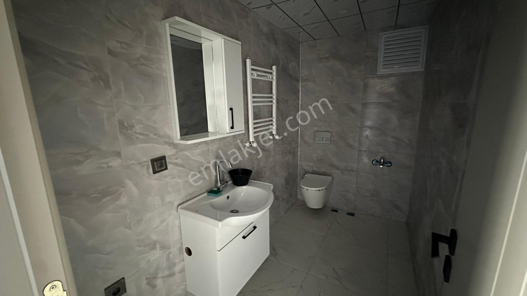 Deniz Gayrimenkul’den Karaköprü Seyrantepe,de Kiralık Sıfır 1+1 Ara Kat Daire - Görsel 14