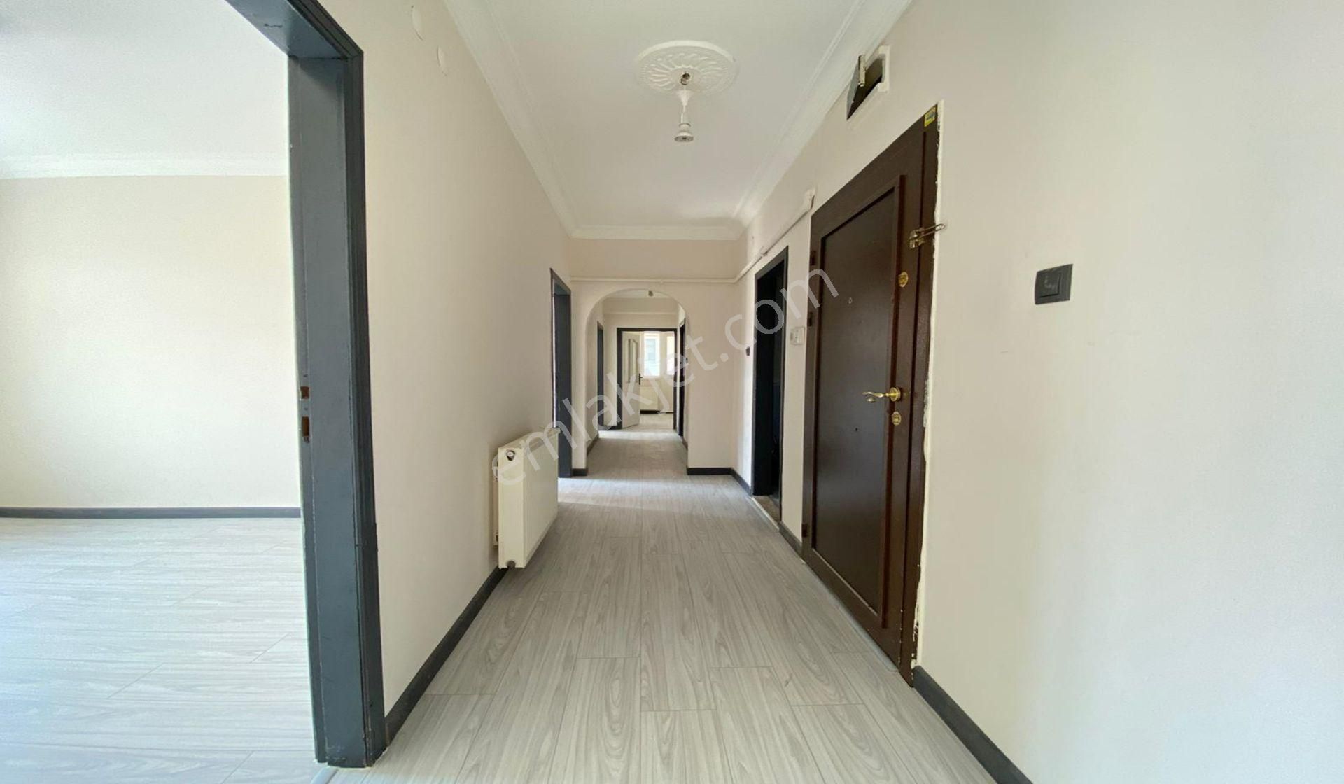 Yayla Sağlık Ocağı Yakını 3+1 Katta Masrafsız Bölgenin En Uygunu - Görsel 13