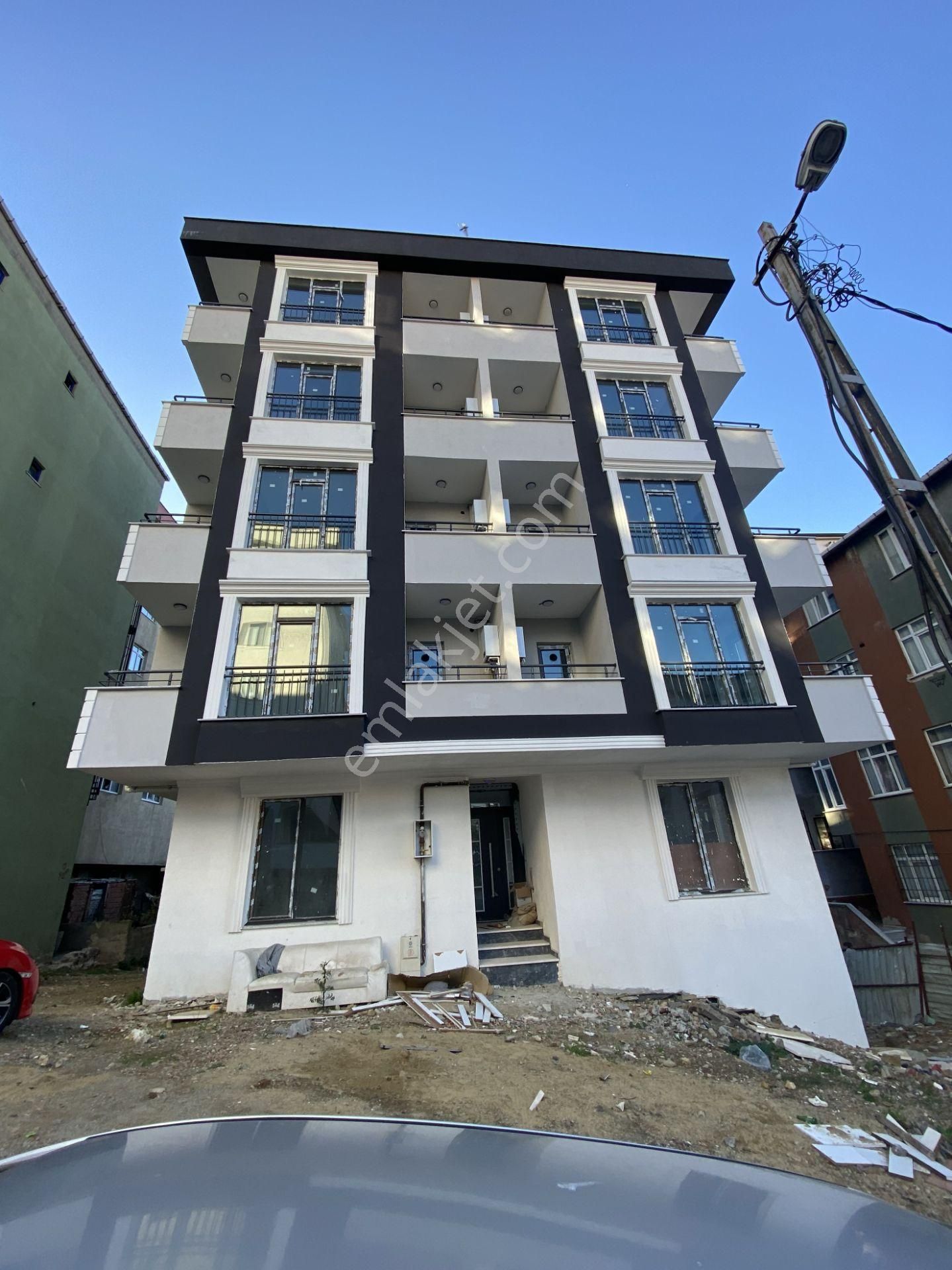 Remax Ahmet'ten Satılık 2+1 Sıfır Boş Daire Maltepe/zümrütevler