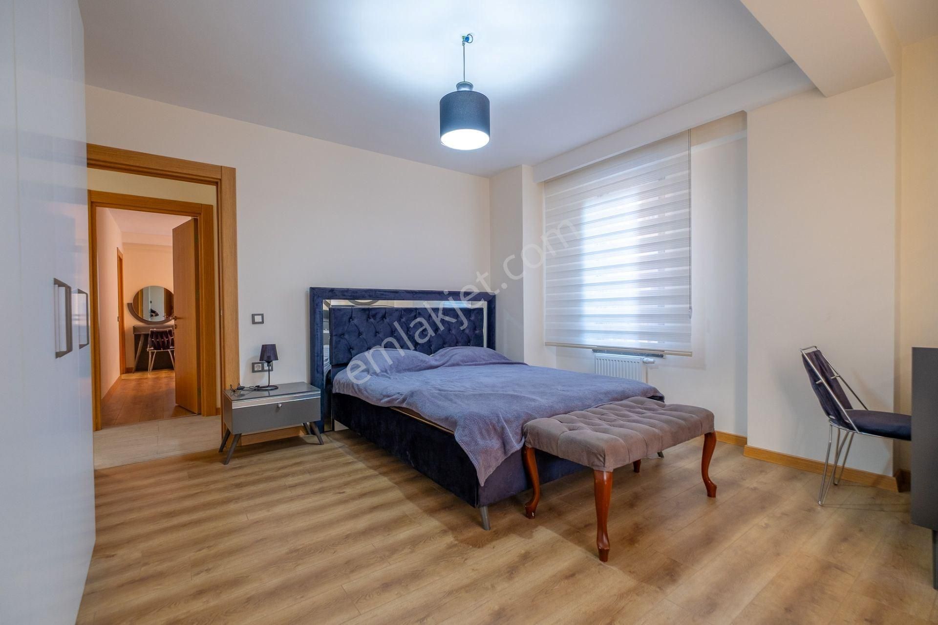 Beyoğlu'nda Site'de Kdv Avantajlı Eşyalı Sıfır Kiralık 3+1 Daire - Görsel 13