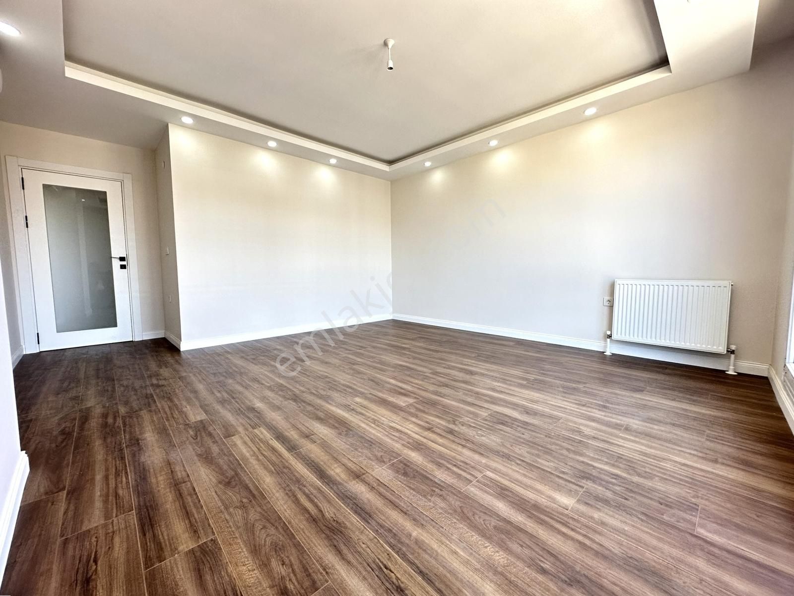 Bahçelinizamda Sıfır Bina 5+2 225m2 Yük.tavanlı Ön Cephe Dublex - Görsel 4