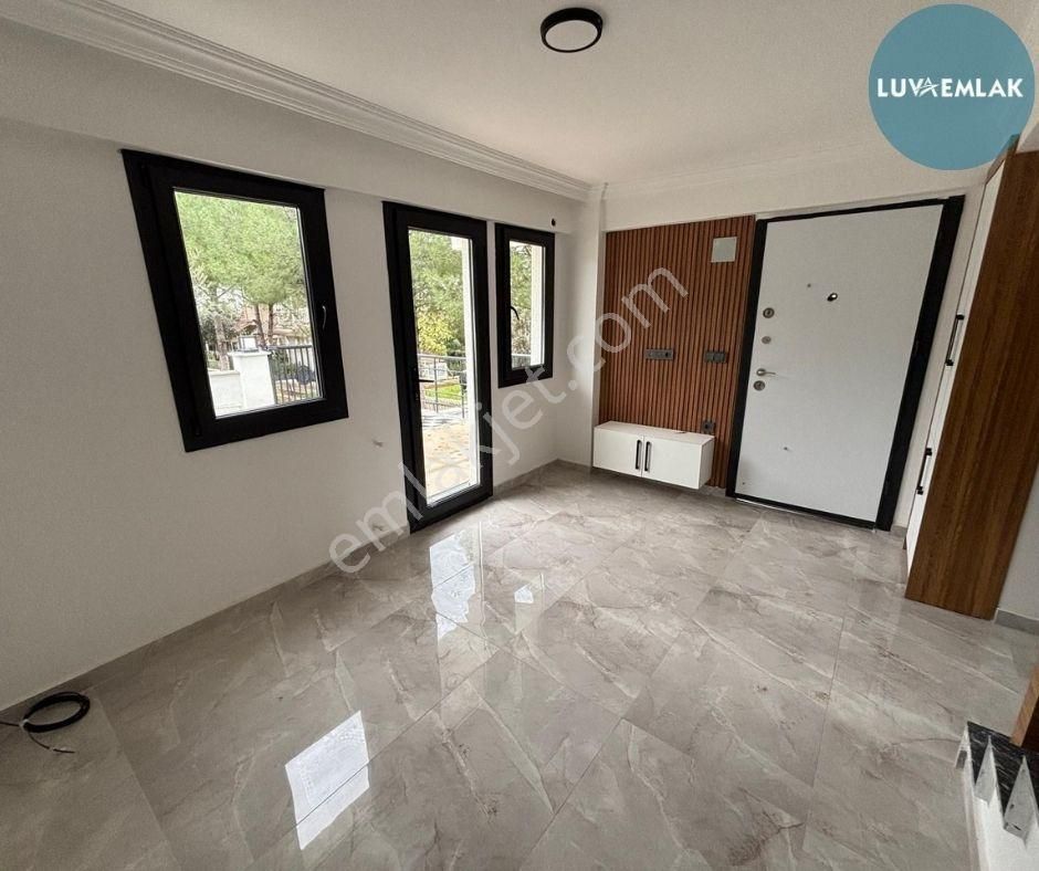 Didim Akbük'te Merkezi Konum Müstakil Bahçeli 2+1 Sıfır Villa - Görsel 9