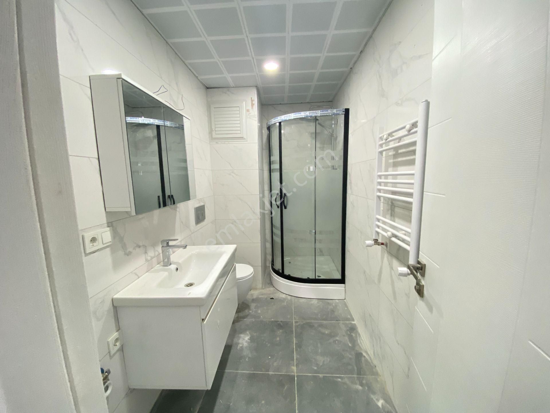 Remax Ahmet'ten Satılık 2+1 Sıfır Boş Daire Maltepe/zümrütevler - Görsel 19