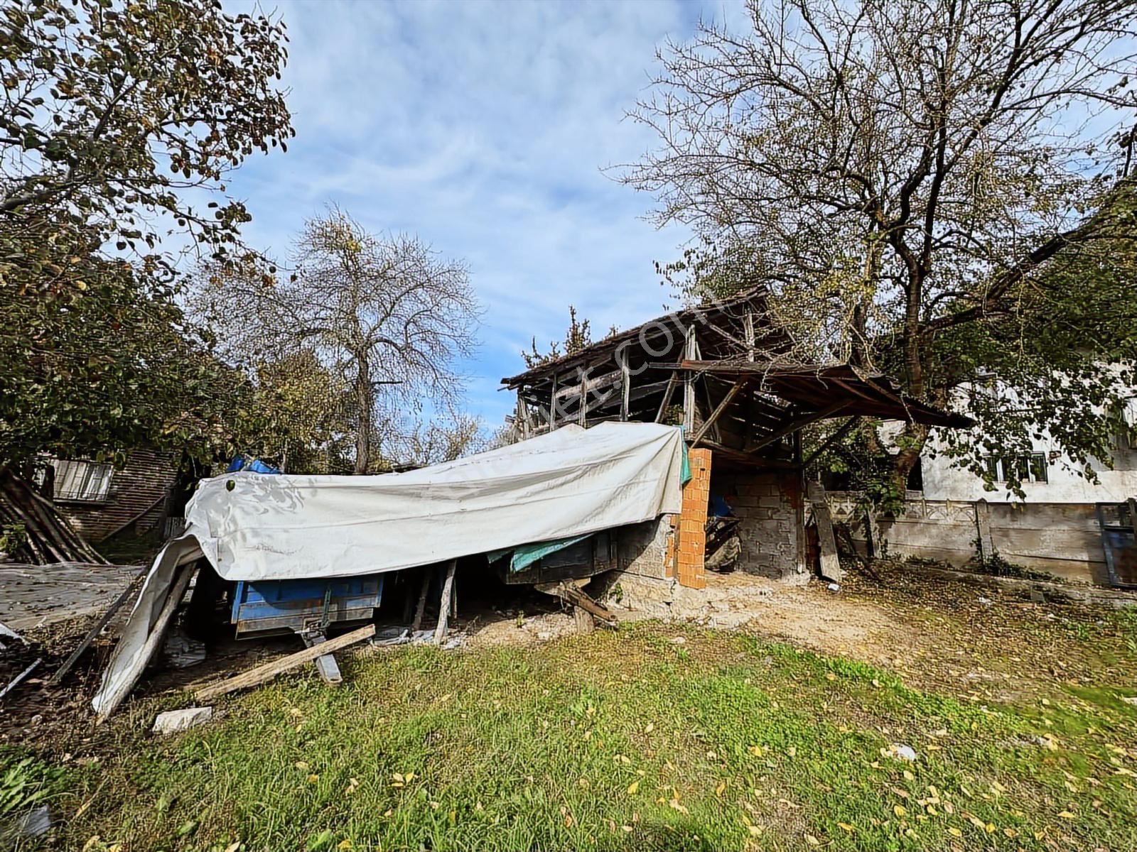 Sakarya Kocaalide 1149 M² Müstakil Ev Ve Arsası - Görsel 4