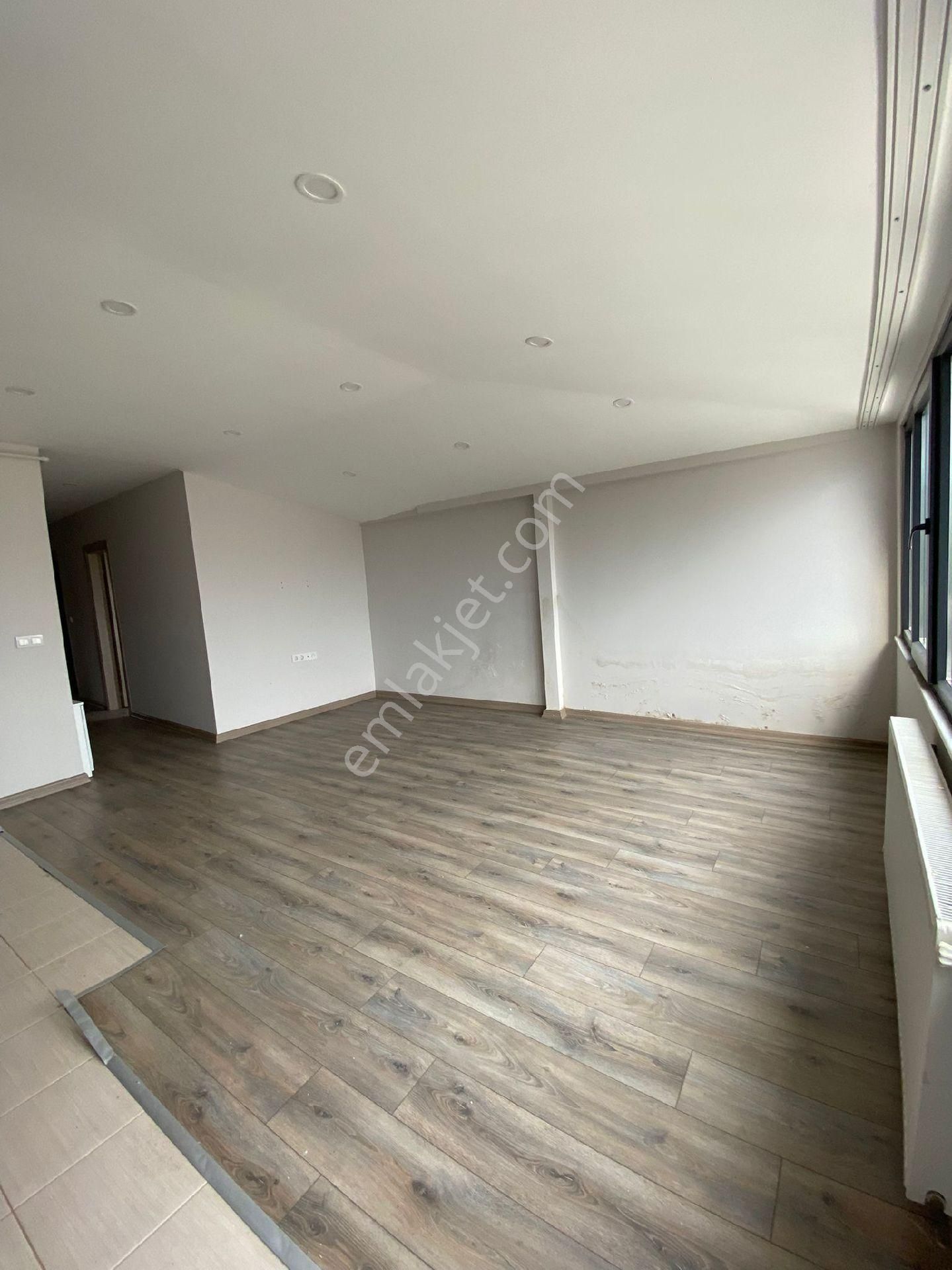 Üsküdar Cumhuriyet Mah 6+2 210 M2 Otoban Manzaralı Satılık Dubleks - Görsel 13