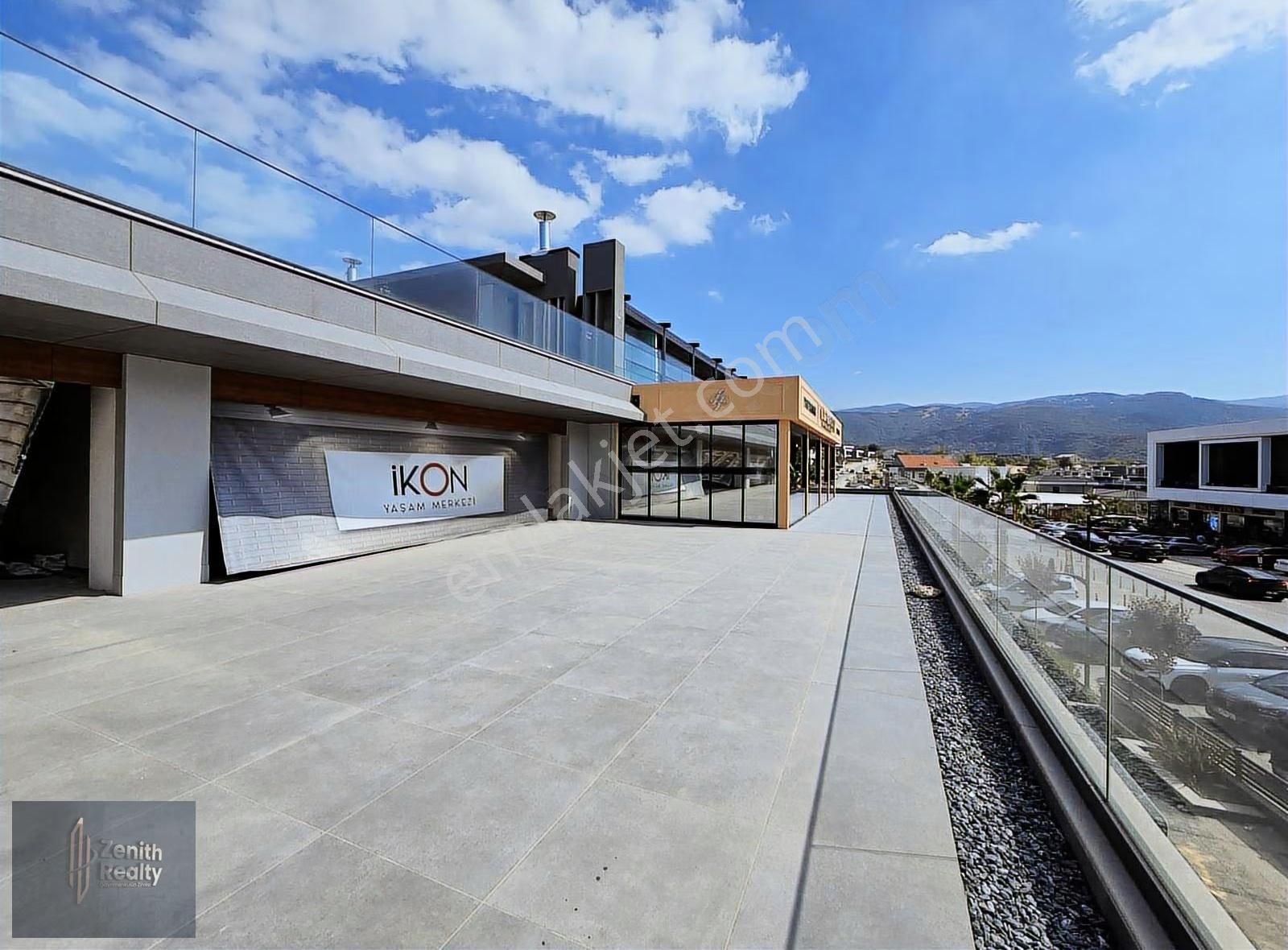 Gümüştepe İkon 7700 Yaşam Merkezinde Satılık Dubleks Dükkan