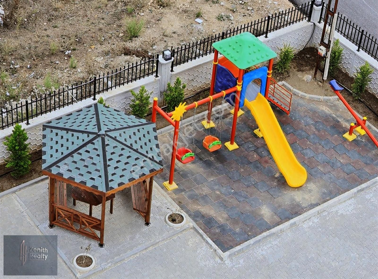 Hamitler Mahallesinde Kat Mülkiyetli Sıfır 3+1 Dubleks Daire - Görsel 5