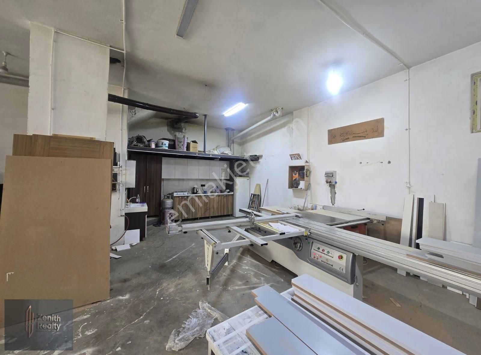 Hamitler Mahallesinde 2 Katlı Müstakil Bina - Görsel 19