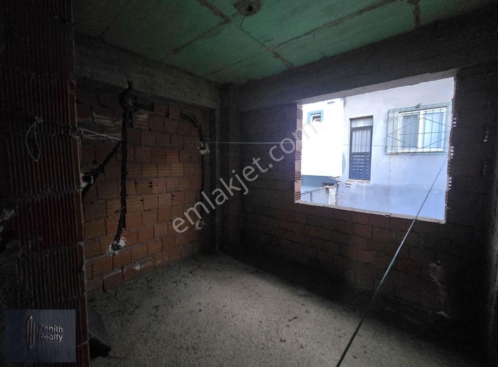 Üçevler Mahallesinde 2 Katlı Müstakil Bina - Görsel 29