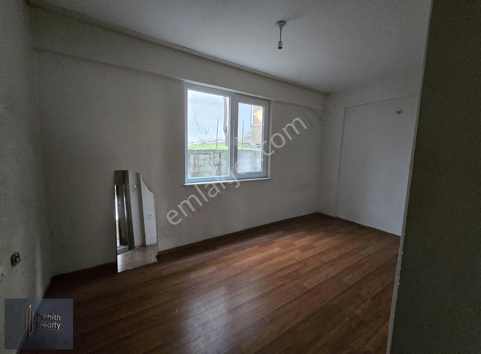 Üçevler Mahallesinde 2 Katlı Müstakil Bina - Görsel 12