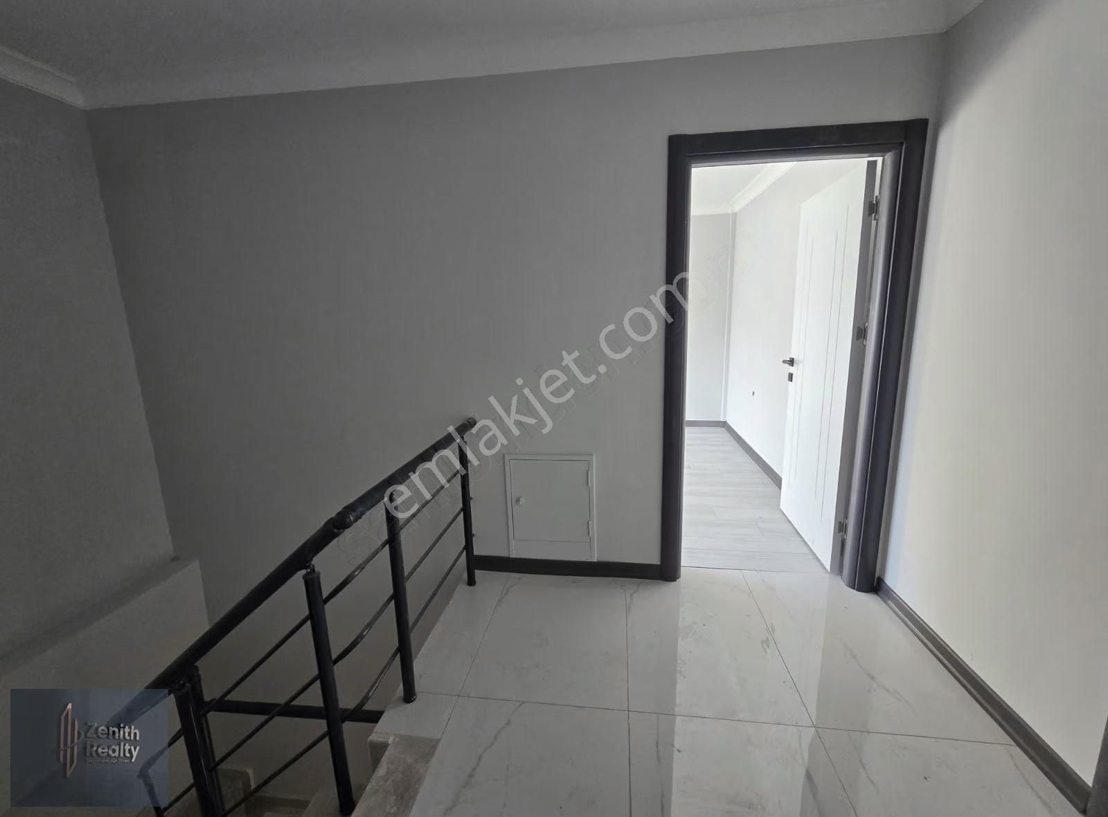 İhsaniye Mahallesinde Satılık Sıfır 2+1 Dubleks Daire - Görsel 24