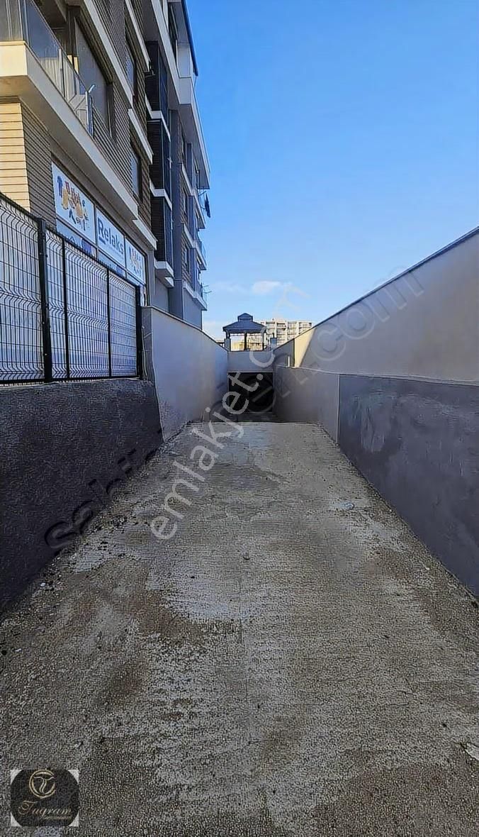 Altıntaş Mahallesinde Şık Tasarım Acil Satılık Daire!!! - Görsel 9