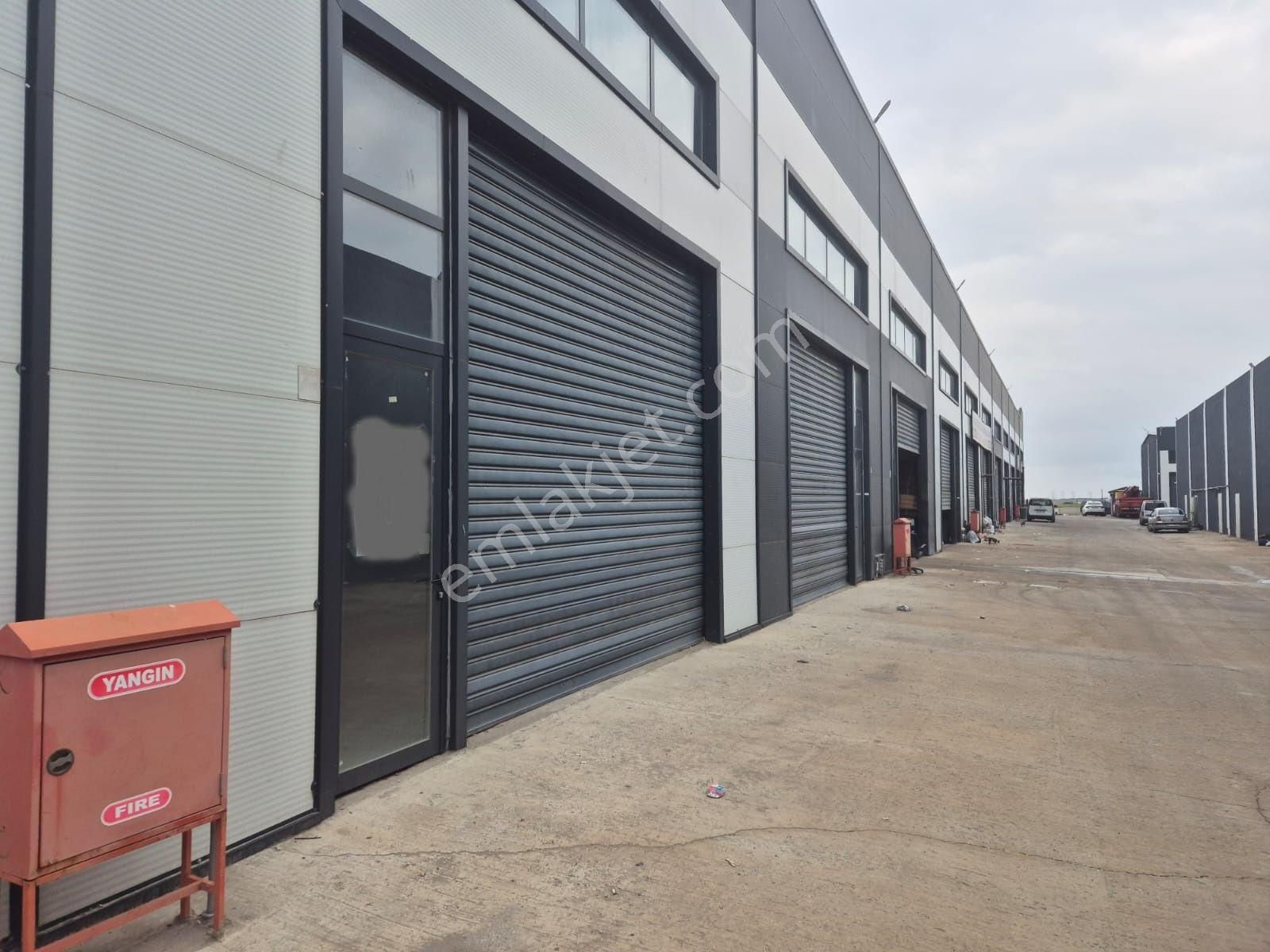 Çorlu Tekirdağ Yolu Üzeri Sanayi Sitesi İçinde Satılık Dükkan - Görsel 2