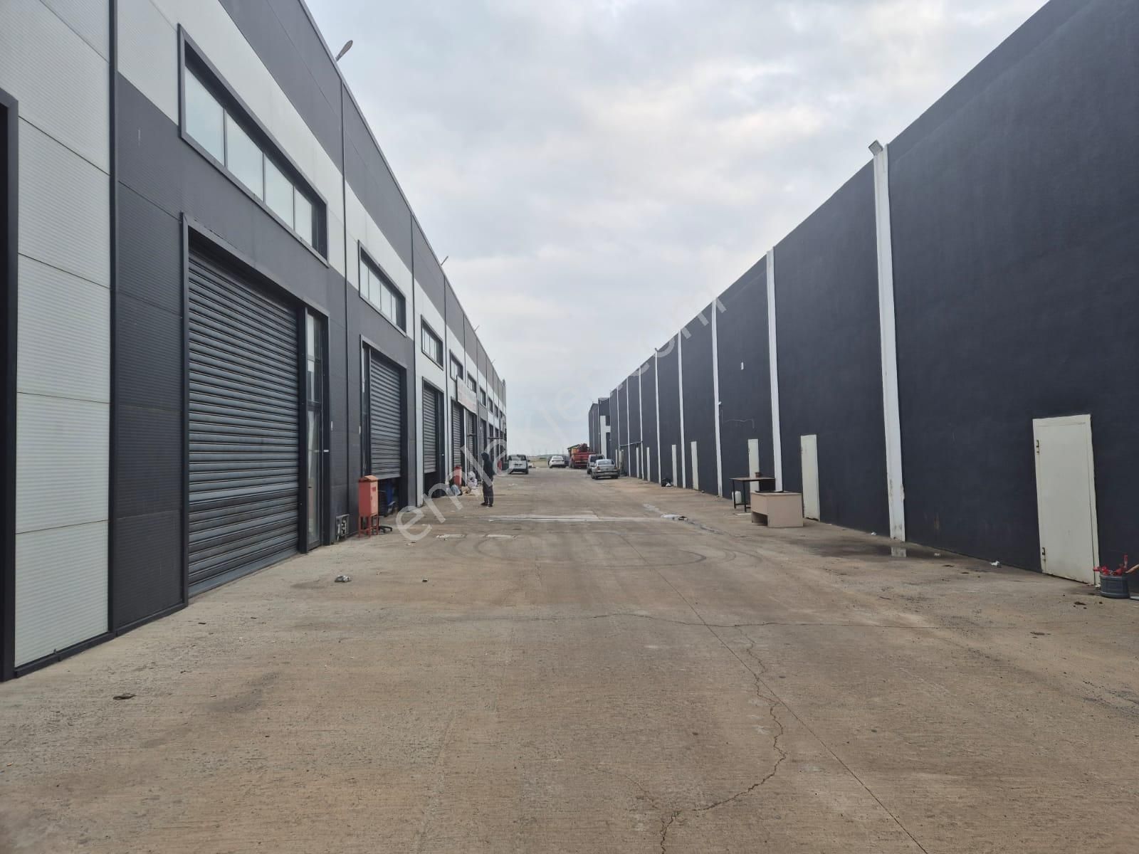 Çorlu Tekirdağ Yolu Üzeri Sanayi Sitesi İçinde Satılık Dükkan