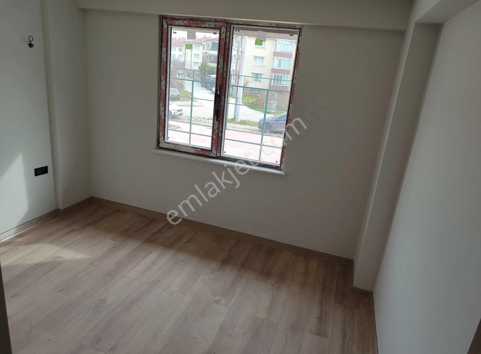 Asel'den Sporkent Girişi 2+1 Site İçi Sıfır Daire - Görsel 9