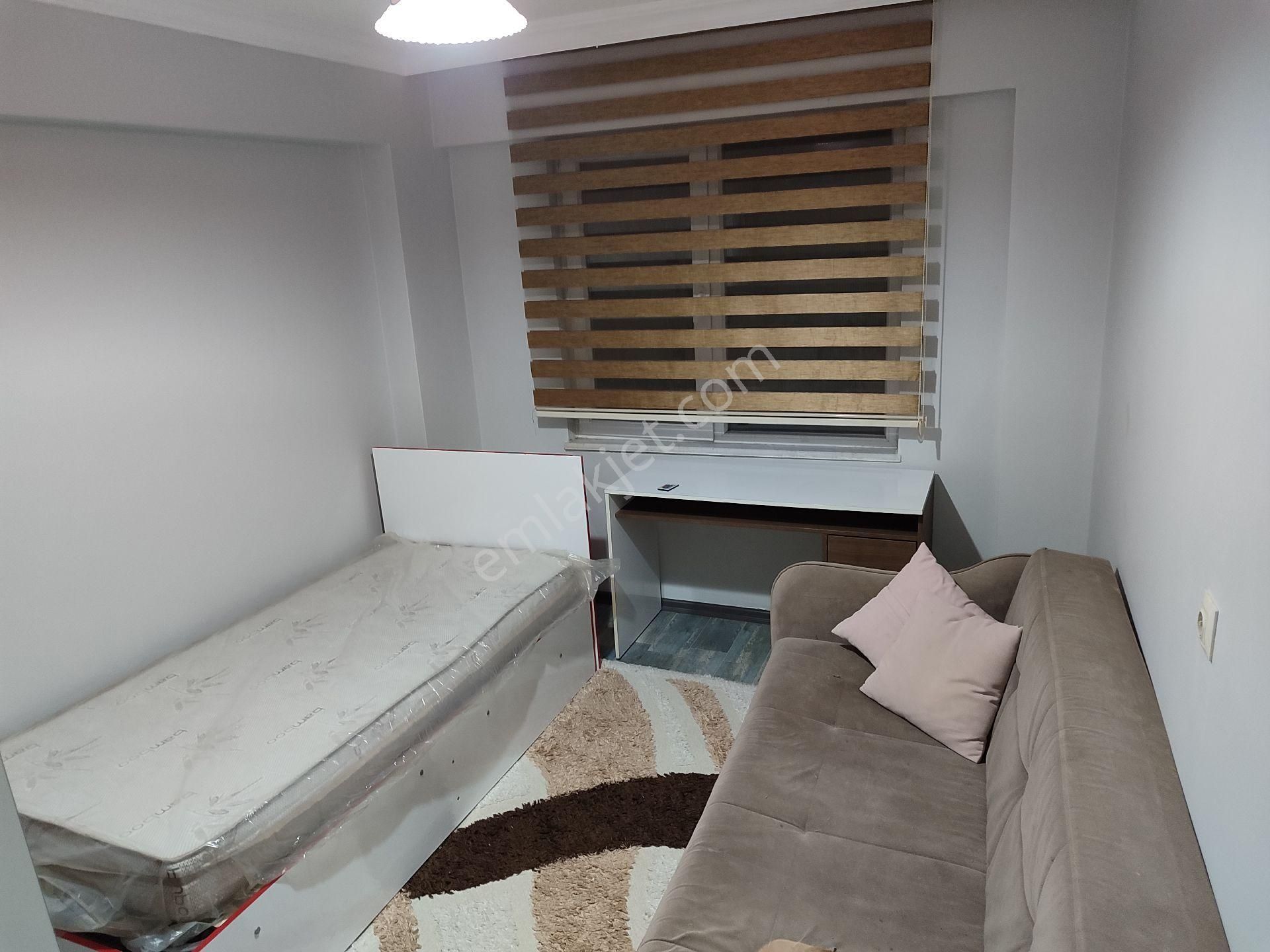 Asel'den Laleli Cafeler Sokağı 1+1 Çift Kat Ofis Ve 2 Adet 1+1 - Görsel 8