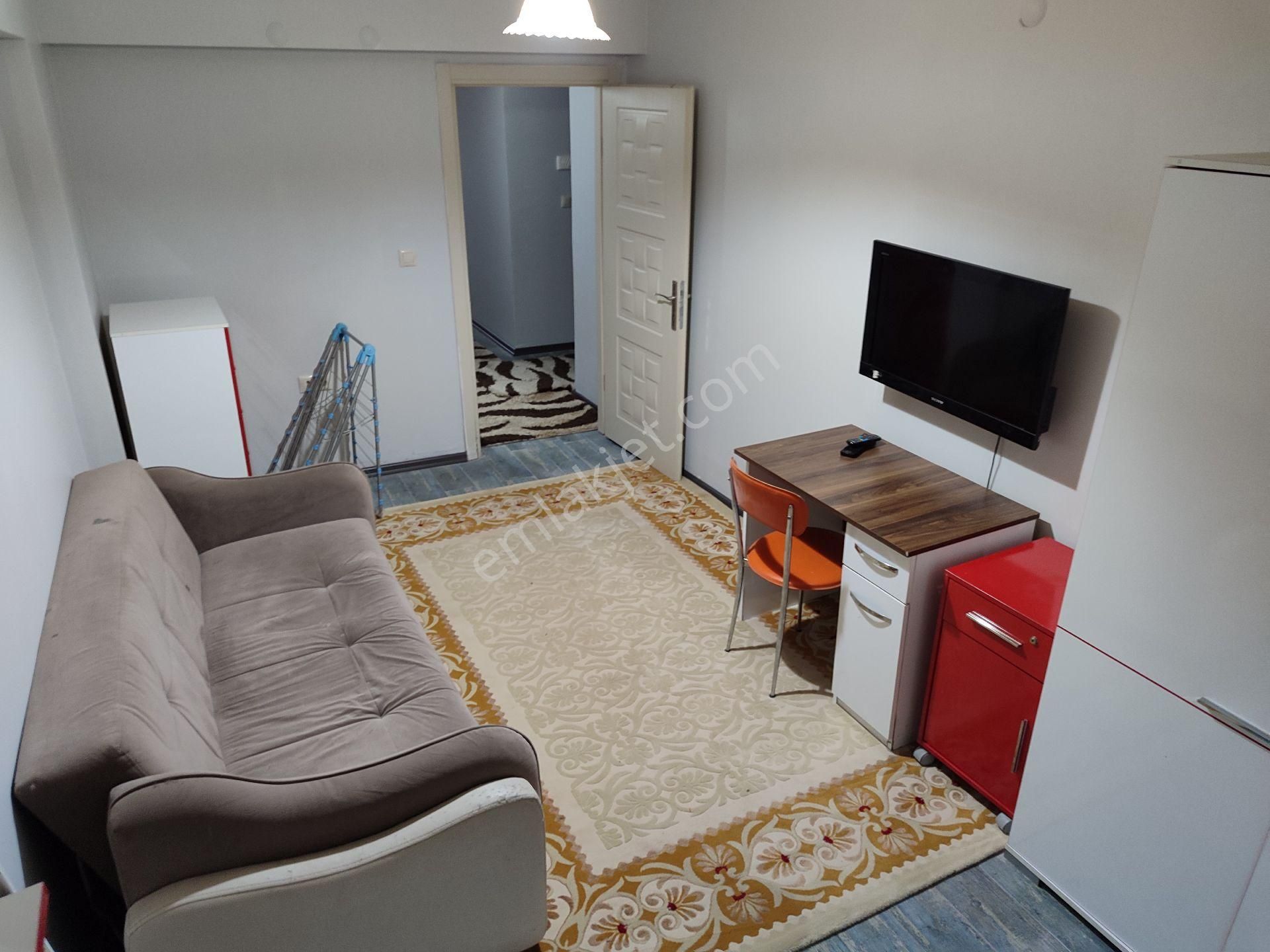 Asel'den Laleli Cafeler Sokağı 1+1 Çift Kat Ofis Ve 2 Adet 1+1 - Görsel 4