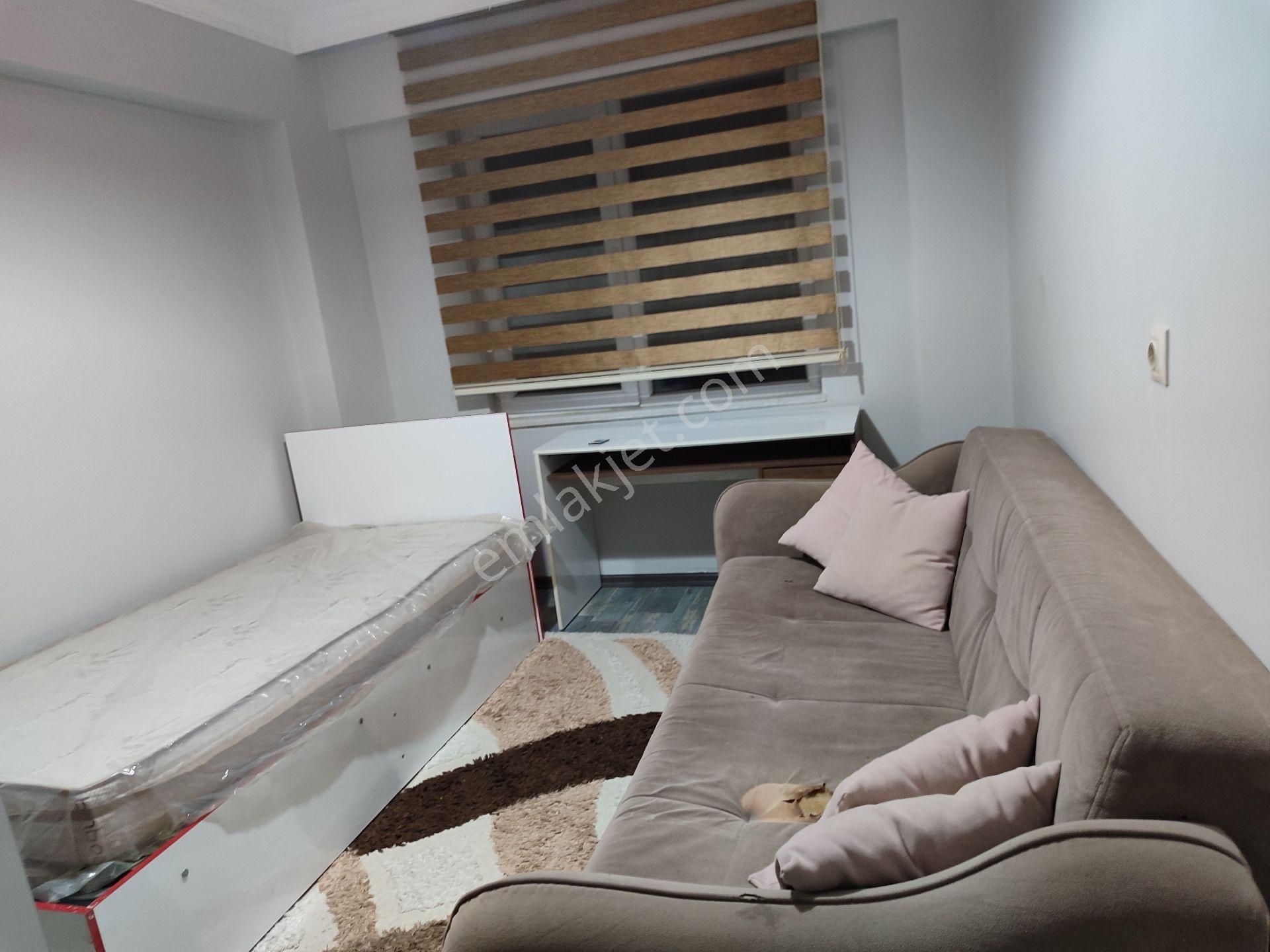 Asel'den Laleli Cafeler Sokağı 1+1 Çift Kat Ofis Ve 2 Adet 1+1 - Görsel 9