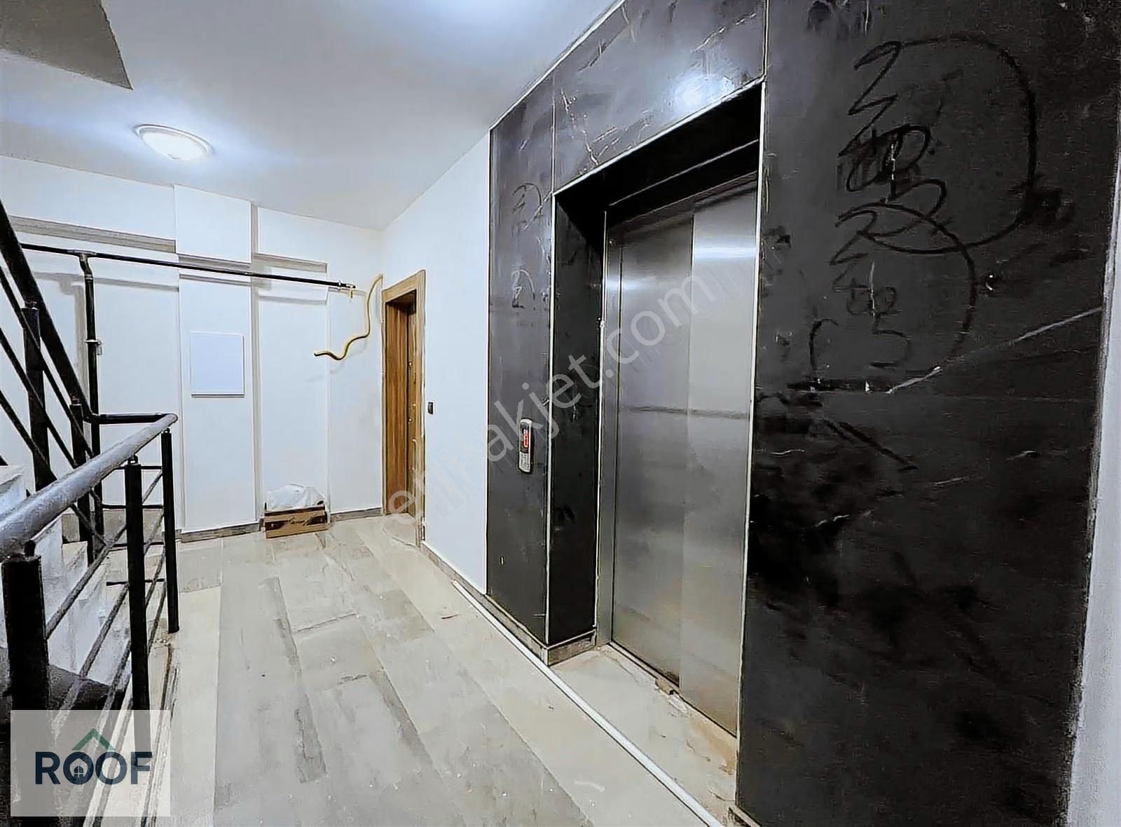 Özel İşçilik Ve Malzemeye Sahip 140 M2 Satılık Lüx Daire - Görsel 28