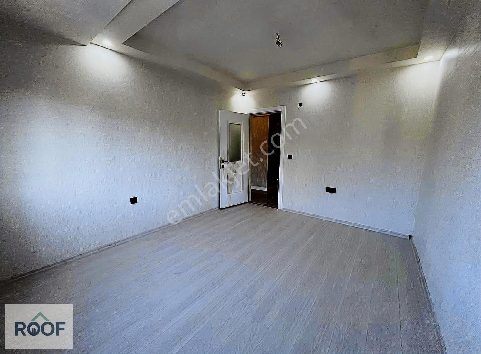 Özel İşçilik Ve Malzemeye Sahip 140 M2 Satılık Lüx Daire - Görsel 16