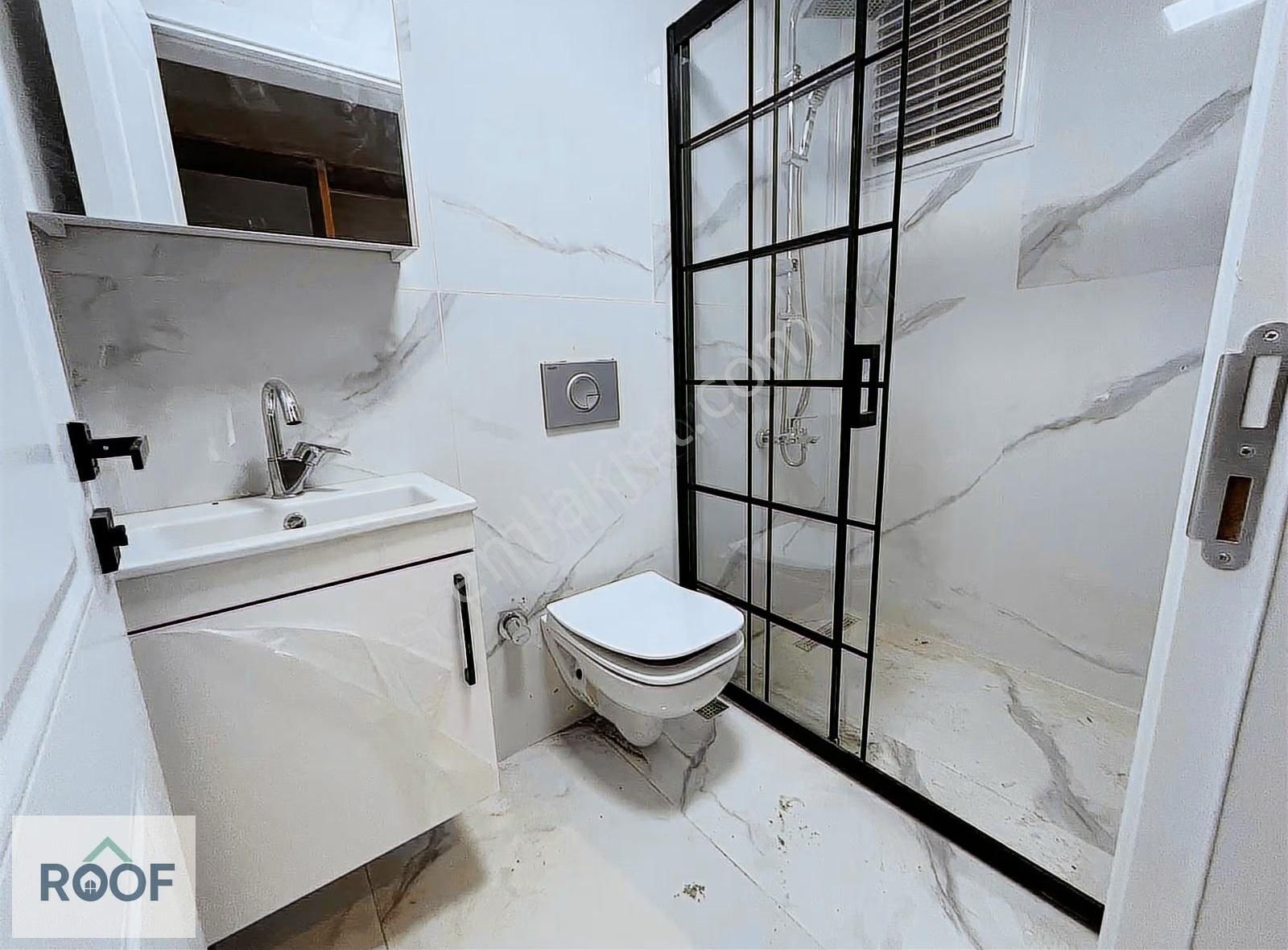 Özel İşçilik Ve Malzemeye Sahip 140 M2 Satılık Lüx Daire - Görsel 22