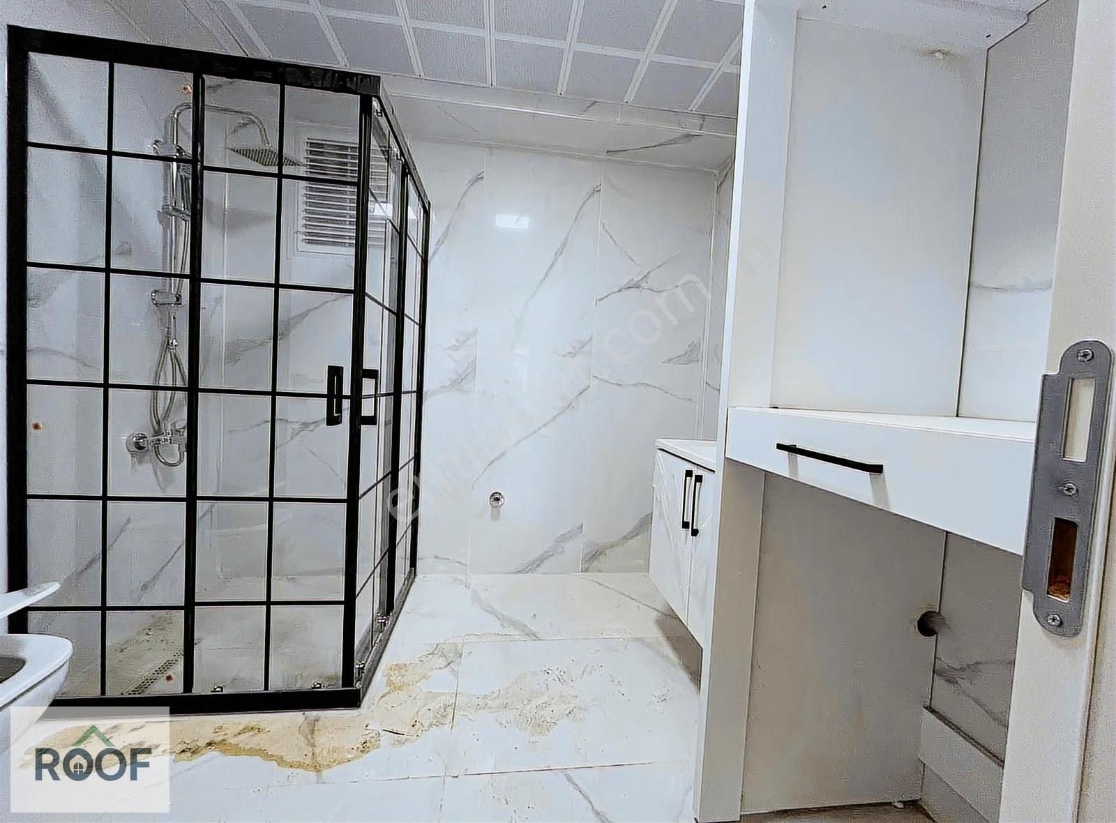Özel İşçilik Ve Malzemeye Sahip 140 M2 Satılık Lüx Daire - Görsel 35