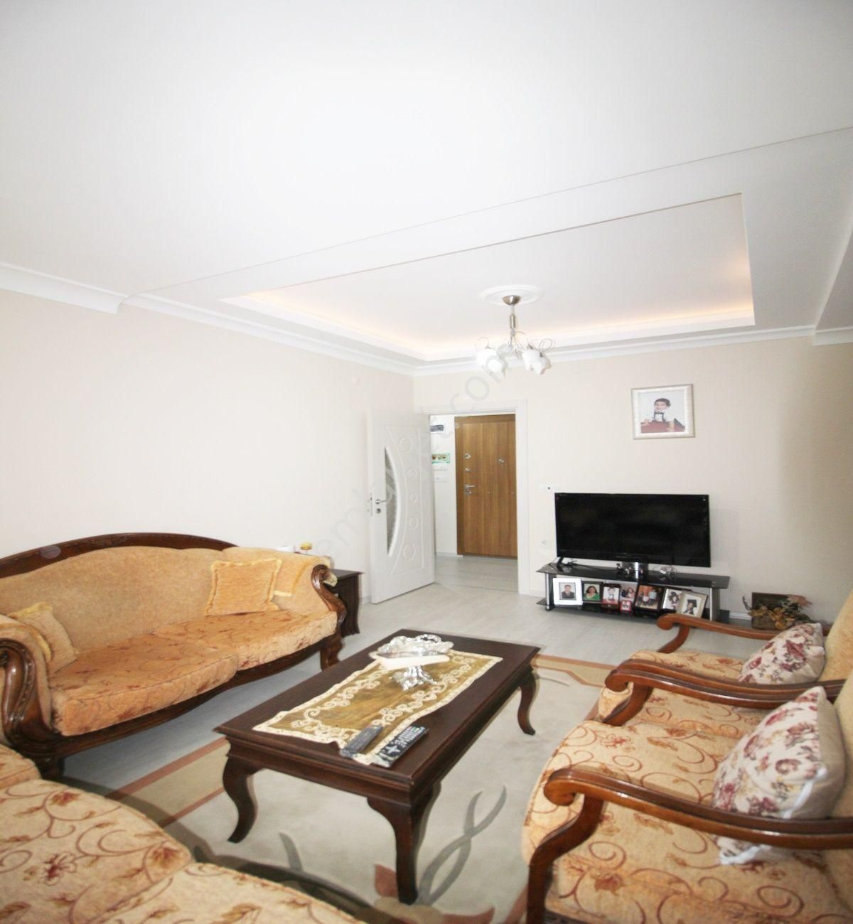 Müslüm Emlaktan 2+1 5 Yıllık Satılık Daire