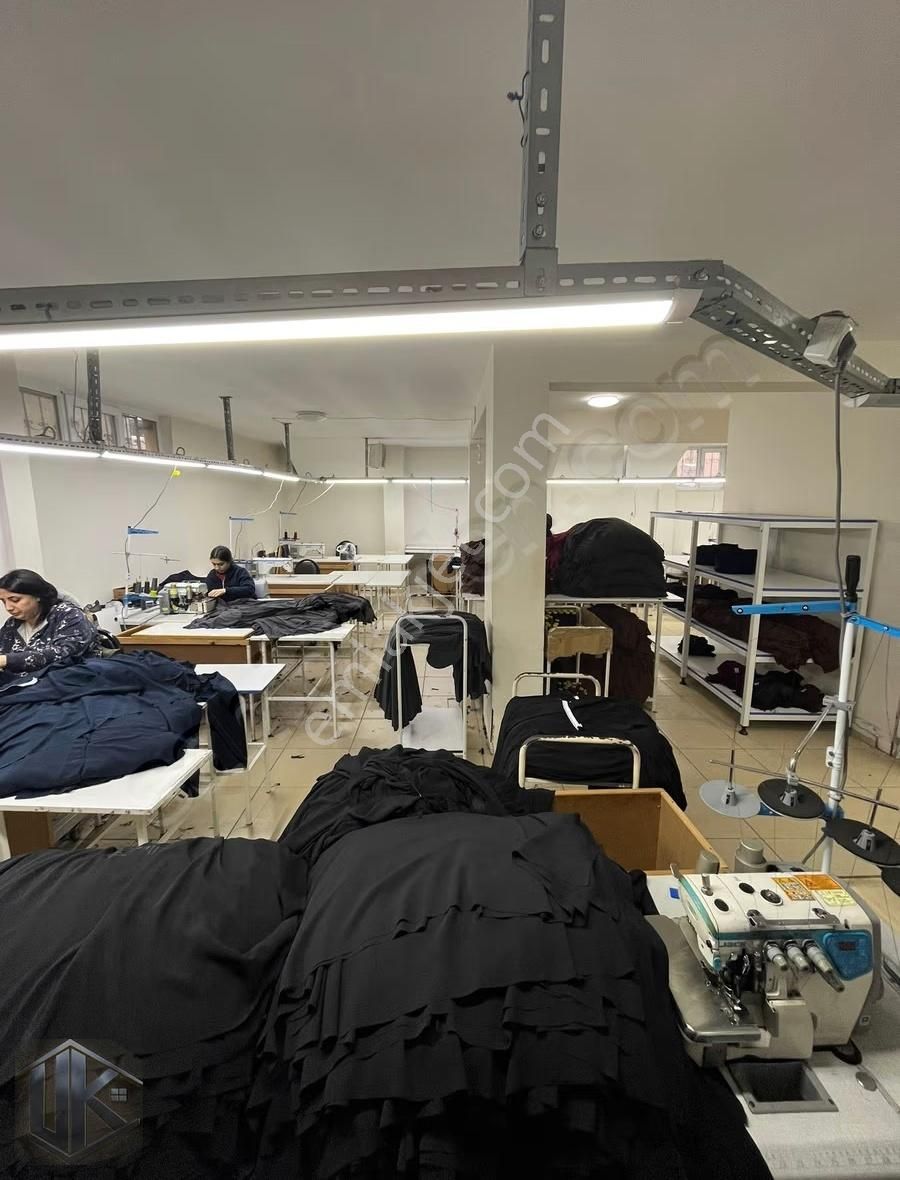 Uğur Gayrimenkul'den Gazi Mahallesi'nde Satılık Depolu Dükkan - Görsel 21