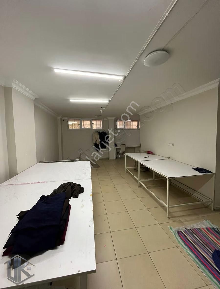 Uğur Gayrimenkul'den Gazi Mahallesi'nde Satılık Depolu Dükkan - Görsel 8