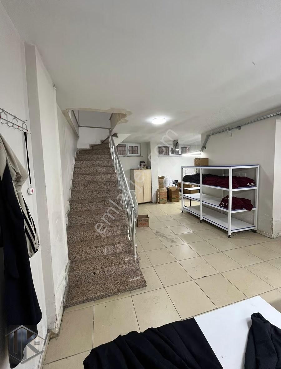 Uğur Gayrimenkul'den Gazi Mahallesi'nde Satılık Depolu Dükkan - Görsel 11