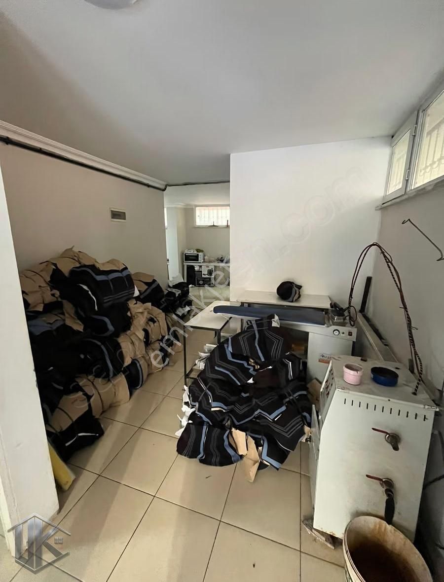 Uğur Gayrimenkul'den Gazi Mahallesi'nde Satılık Depolu Dükkan - Görsel 7