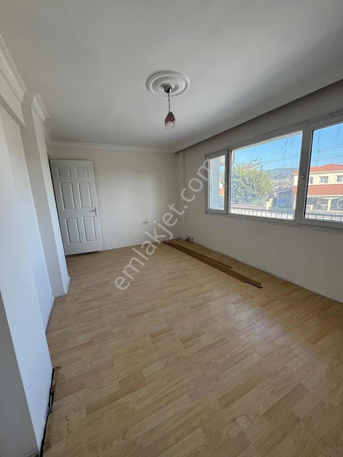 Kuşçularda Ana Cadde Üzeri Kiralık 2+1 - Görsel 19
