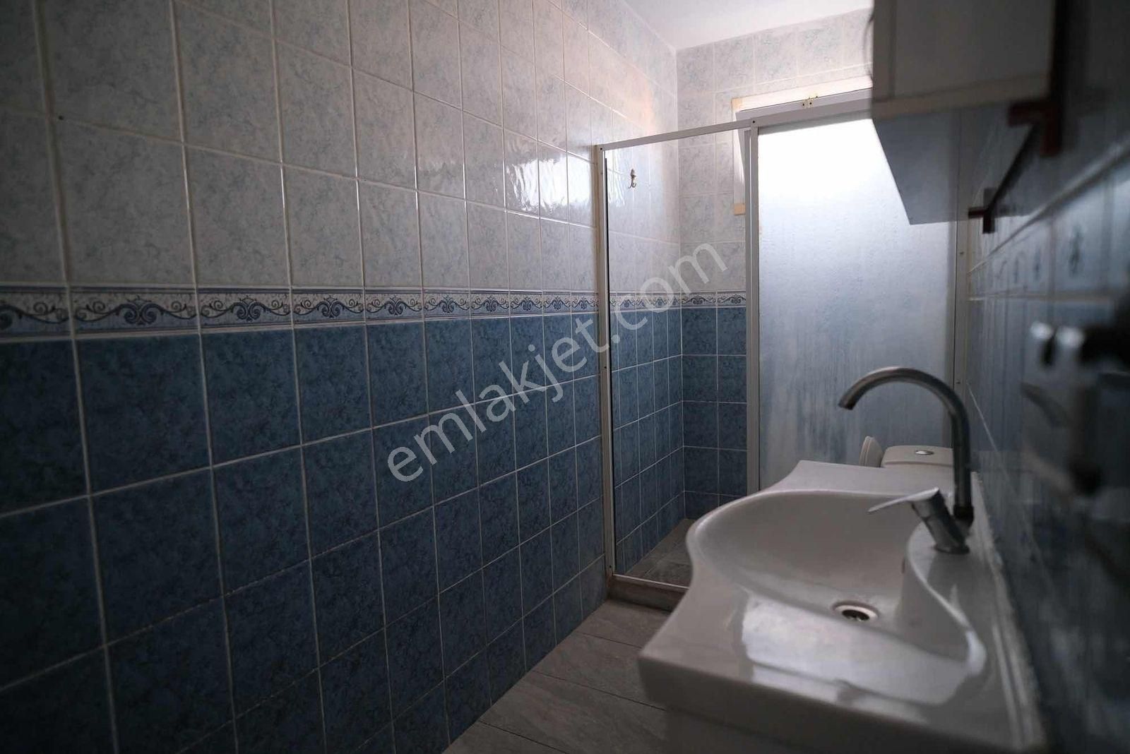 Kuşçularda Ana Cadde Üzeri Kiralık 2+1 - Görsel 17