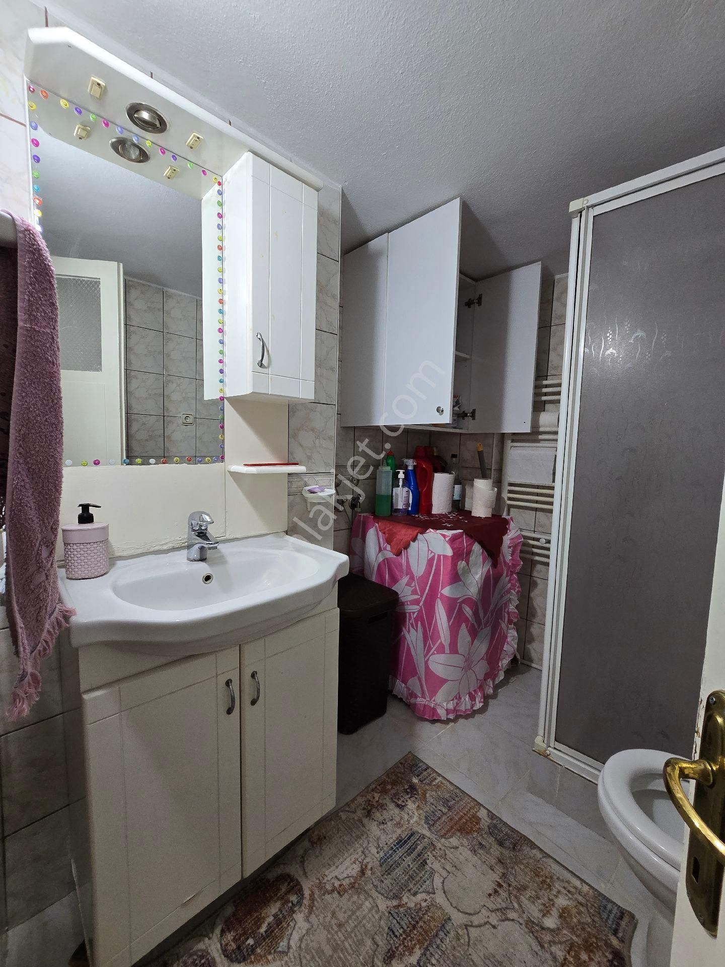 Uçan Emlak- Yeşilyurt Merkez 3+1 140m2 Ara Kat Bakımlı - Görsel 16