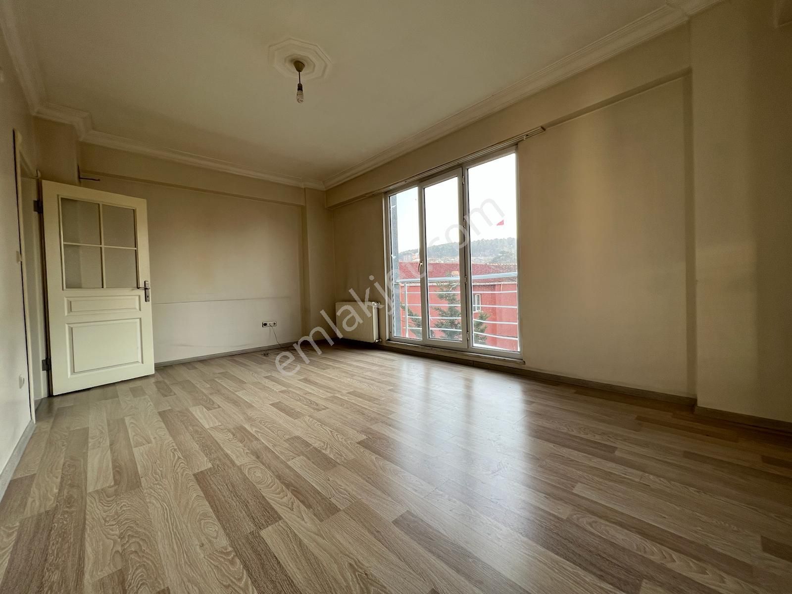 Ümraniye Dudullu Da Site İçi Kiralık 2+1 Daire - Görsel 7