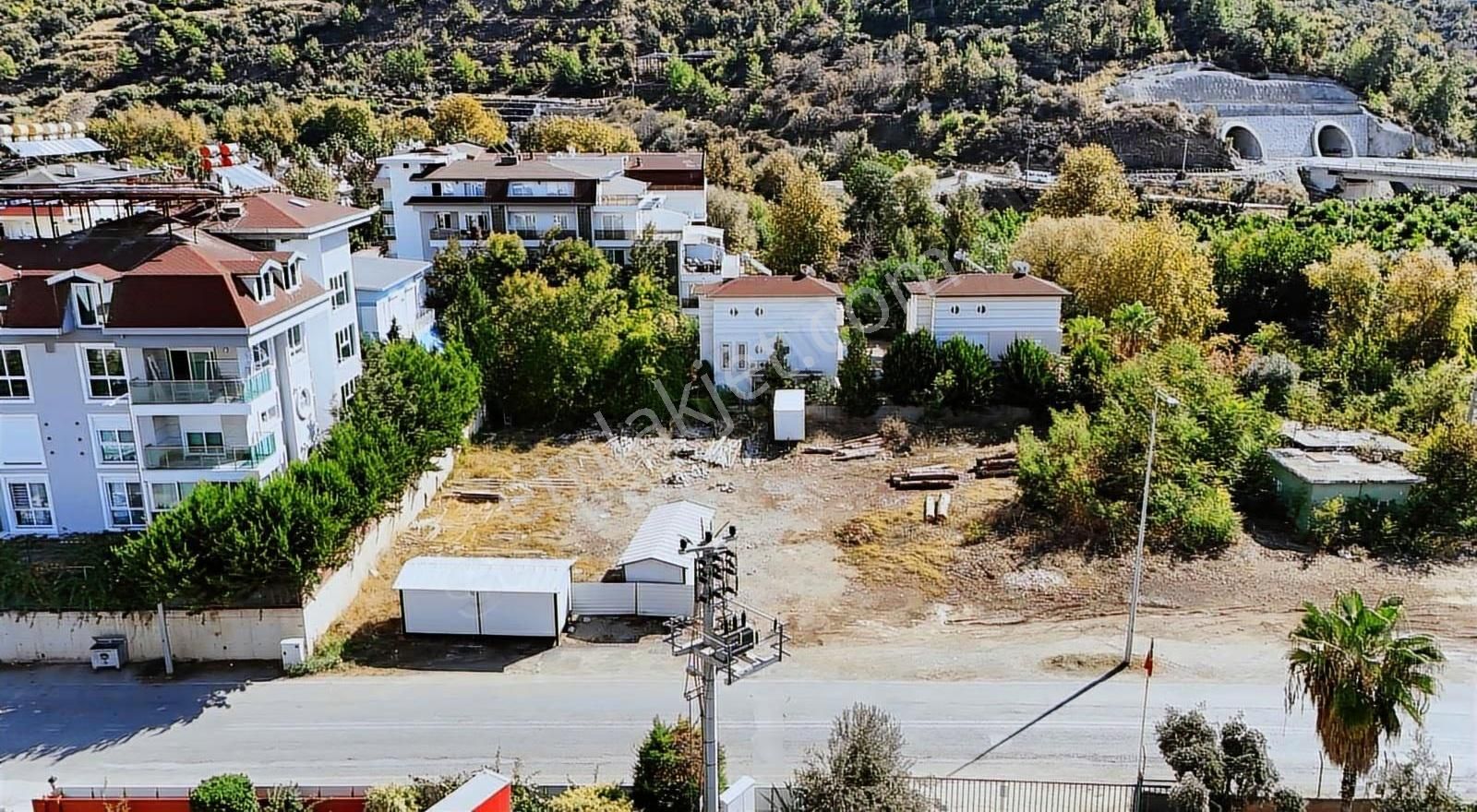 Dim Çayı Yoluna Sıfır Ticari + Depo +konut İmarlı Arsa - Görsel 8