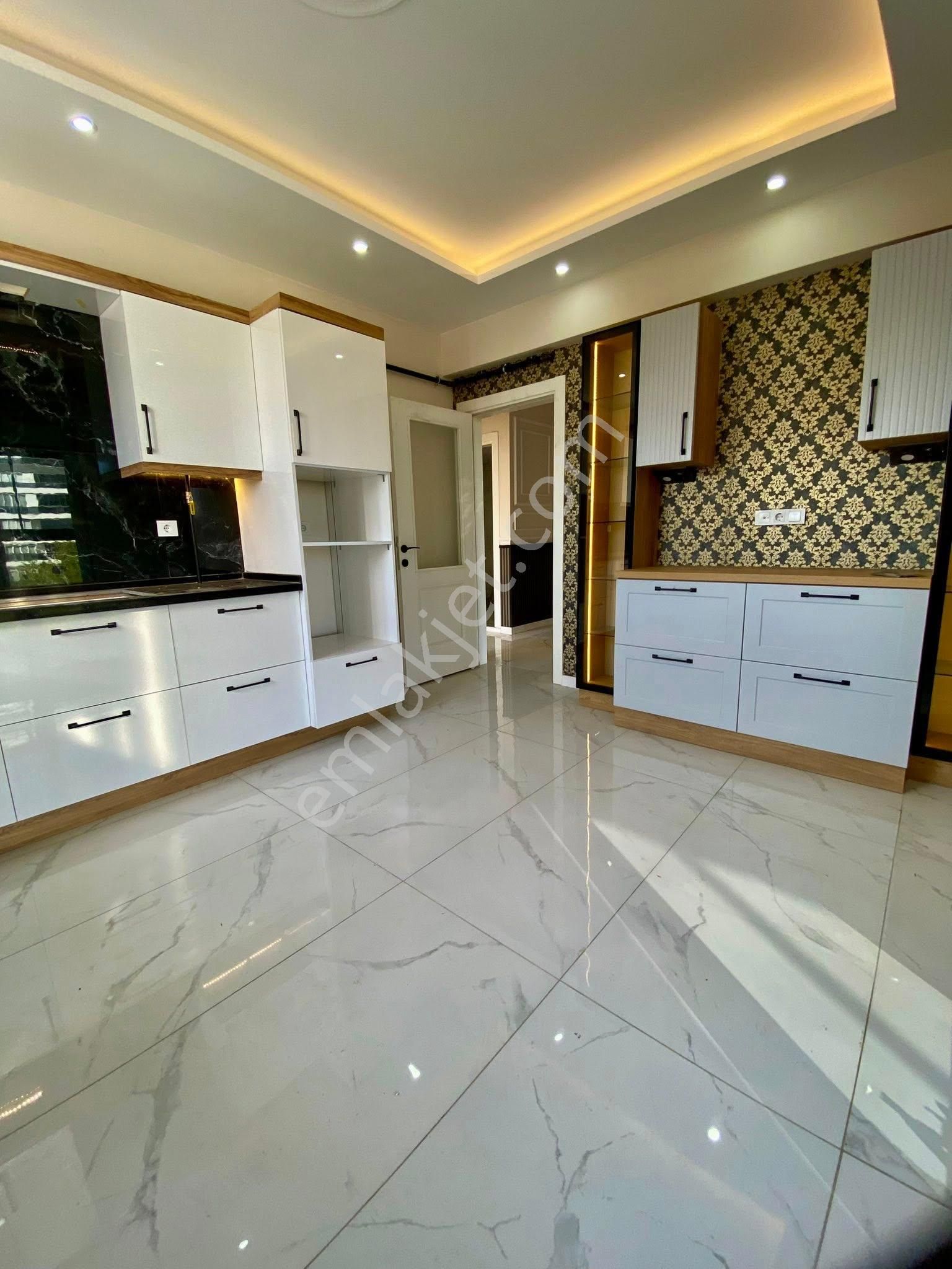 Zaferde Çok Geniş Lüx Tasarıma Sahip Site İçi Sıfır Daire - Görsel 24