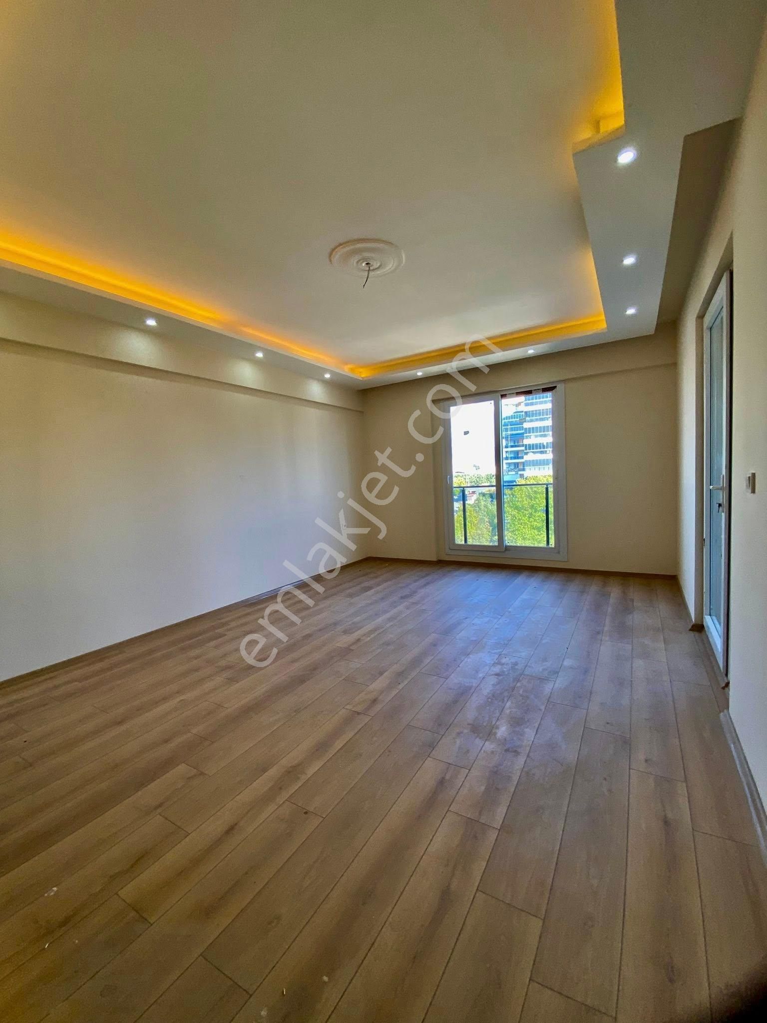 Zaferde Çok Geniş Lüx Tasarıma Sahip Site İçi Sıfır Daire - Görsel 4