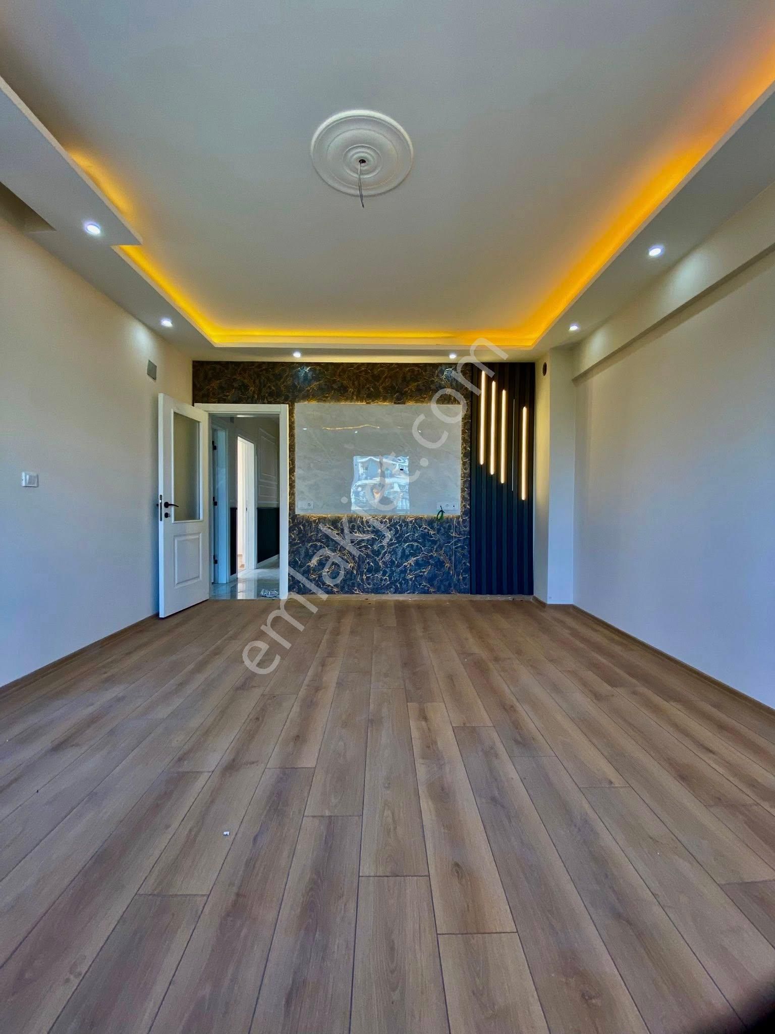 Zaferde Çok Geniş Lüx Tasarıma Sahip Site İçi Sıfır Daire - Görsel 21