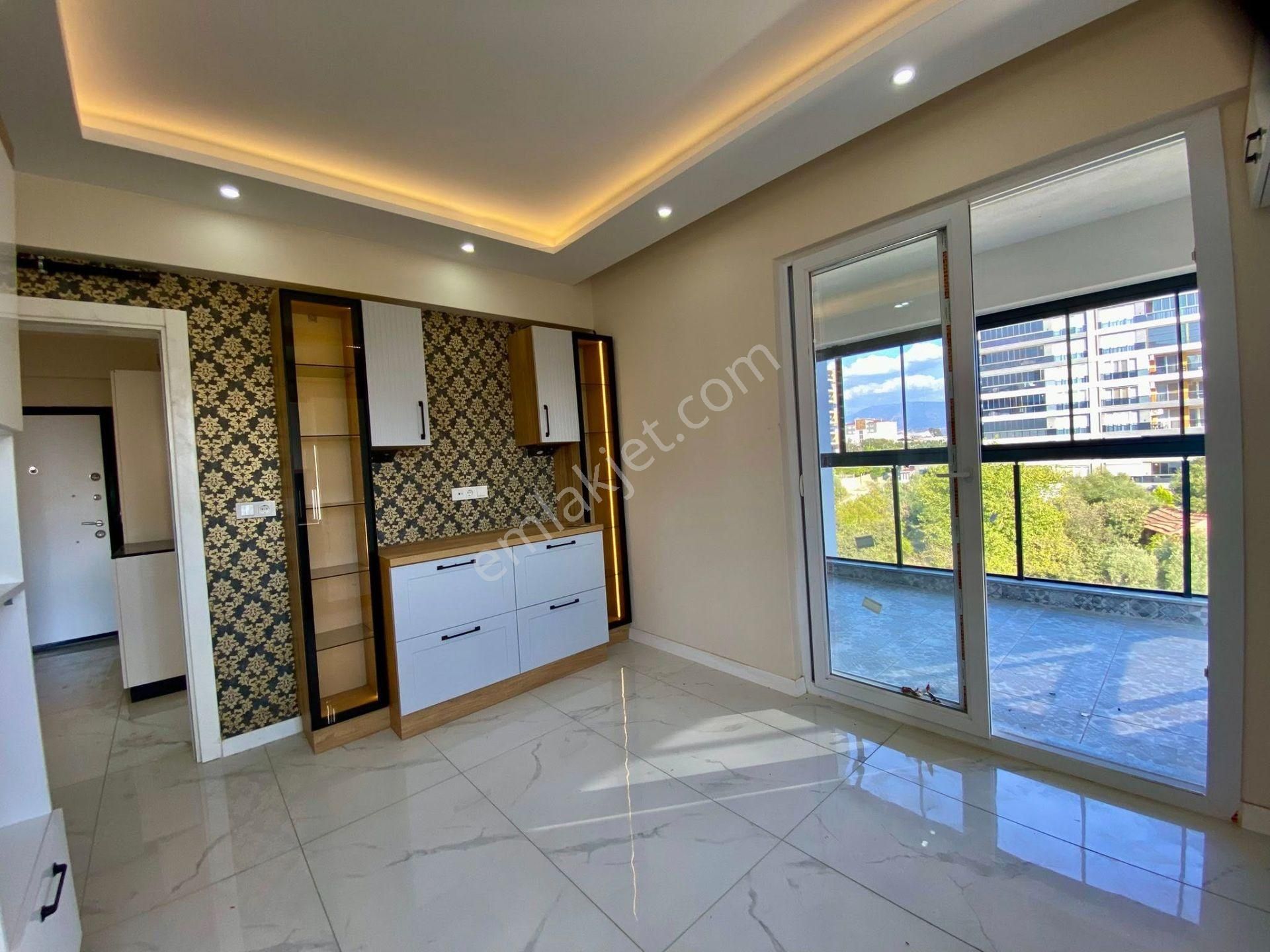 Zaferde Çok Geniş Lüx Tasarıma Sahip Site İçi Sıfır Daire - Görsel 29