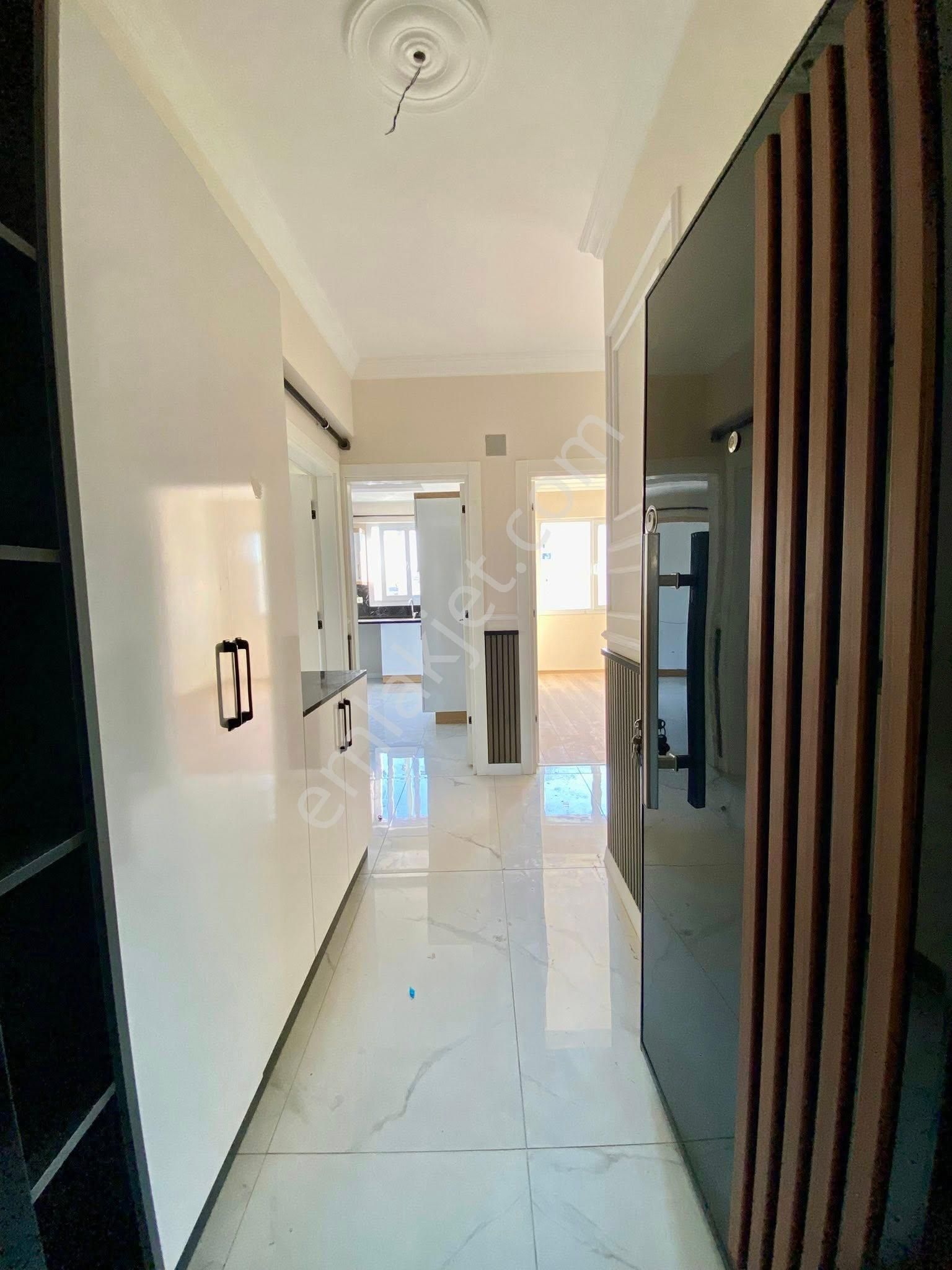 Zaferde Çok Geniş Lüx Tasarıma Sahip Site İçi Sıfır Daire - Görsel 26