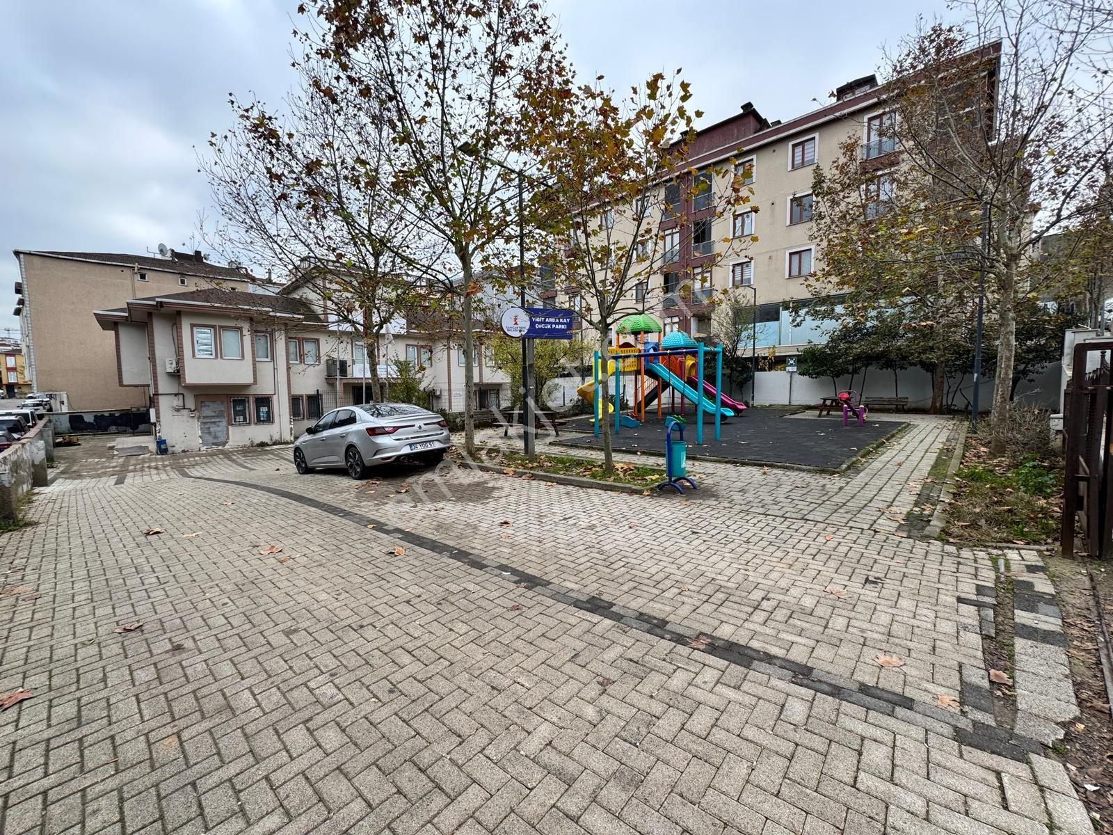 Yenidoğan Mah 11 Nolu Aile Sağlık Merkezi Yanı Satılık 150m2 Depolu Dükkan - Görsel 2