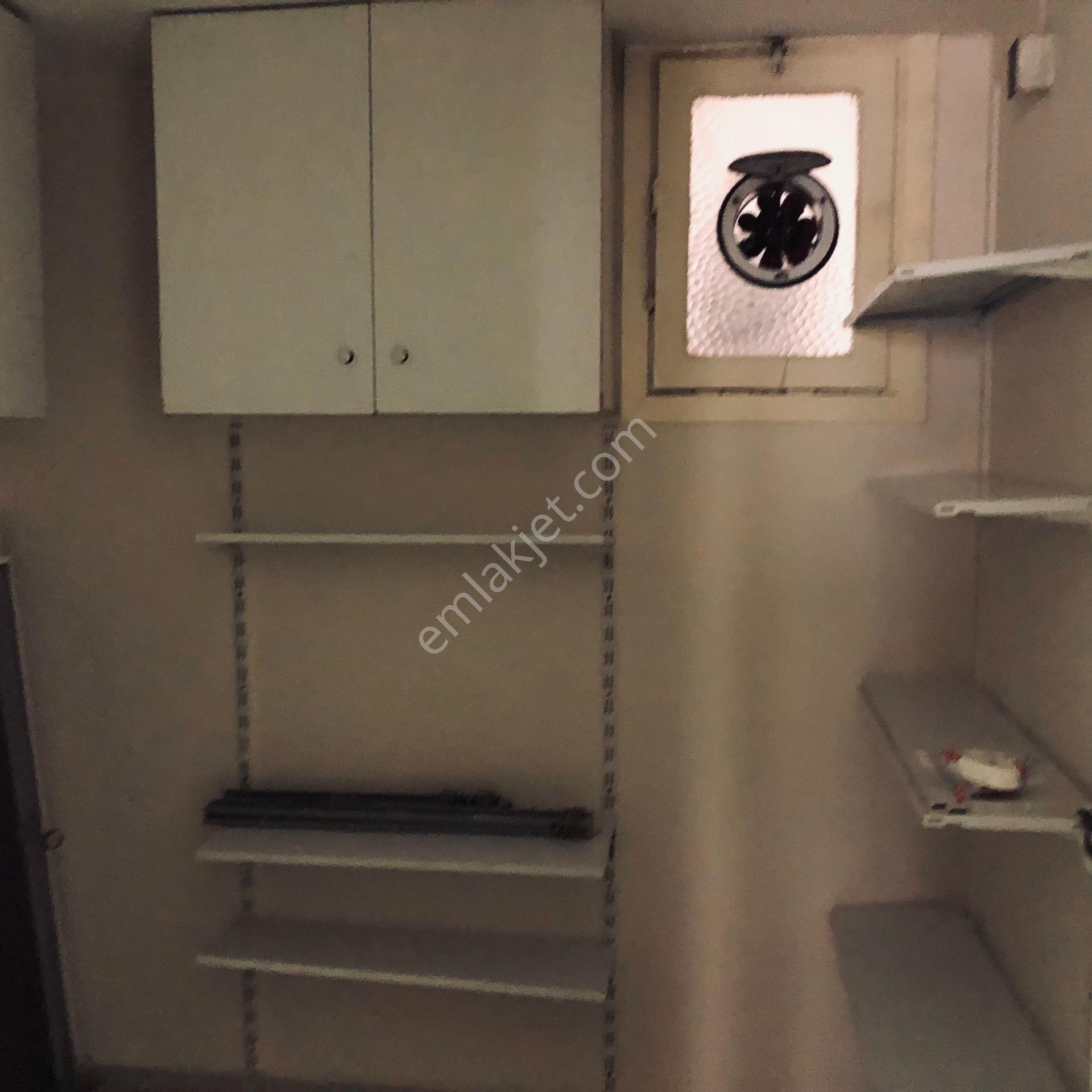 Karşıyaka Yalı Mahallesinde Kiralık 3+1 Lüx Köşe Ara Kat Daire - Görsel 21