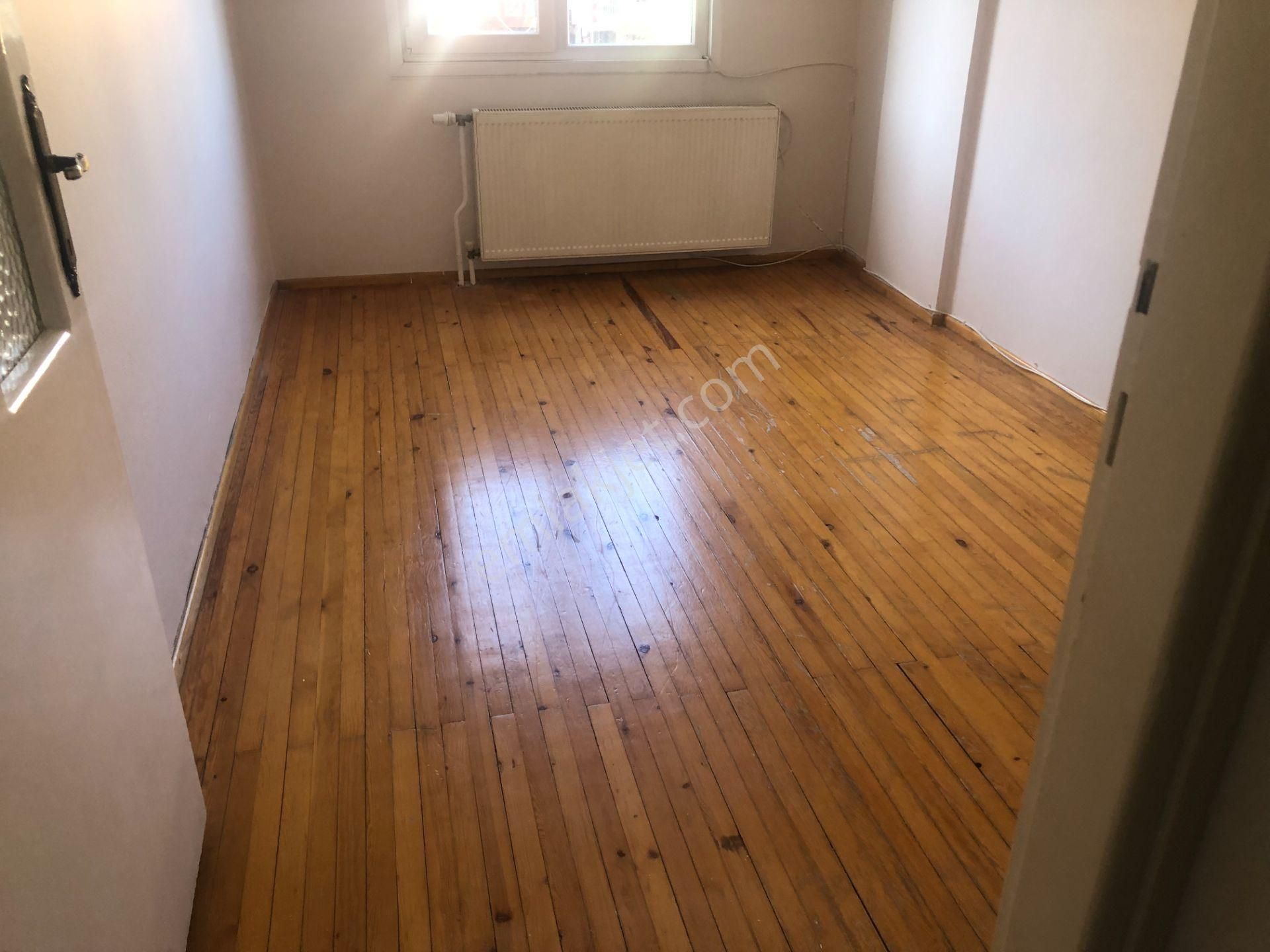 Karşıyaka Yalı Mahallesinde Kiralık 3+1 Lüx Köşe Ara Kat Daire - Görsel 32