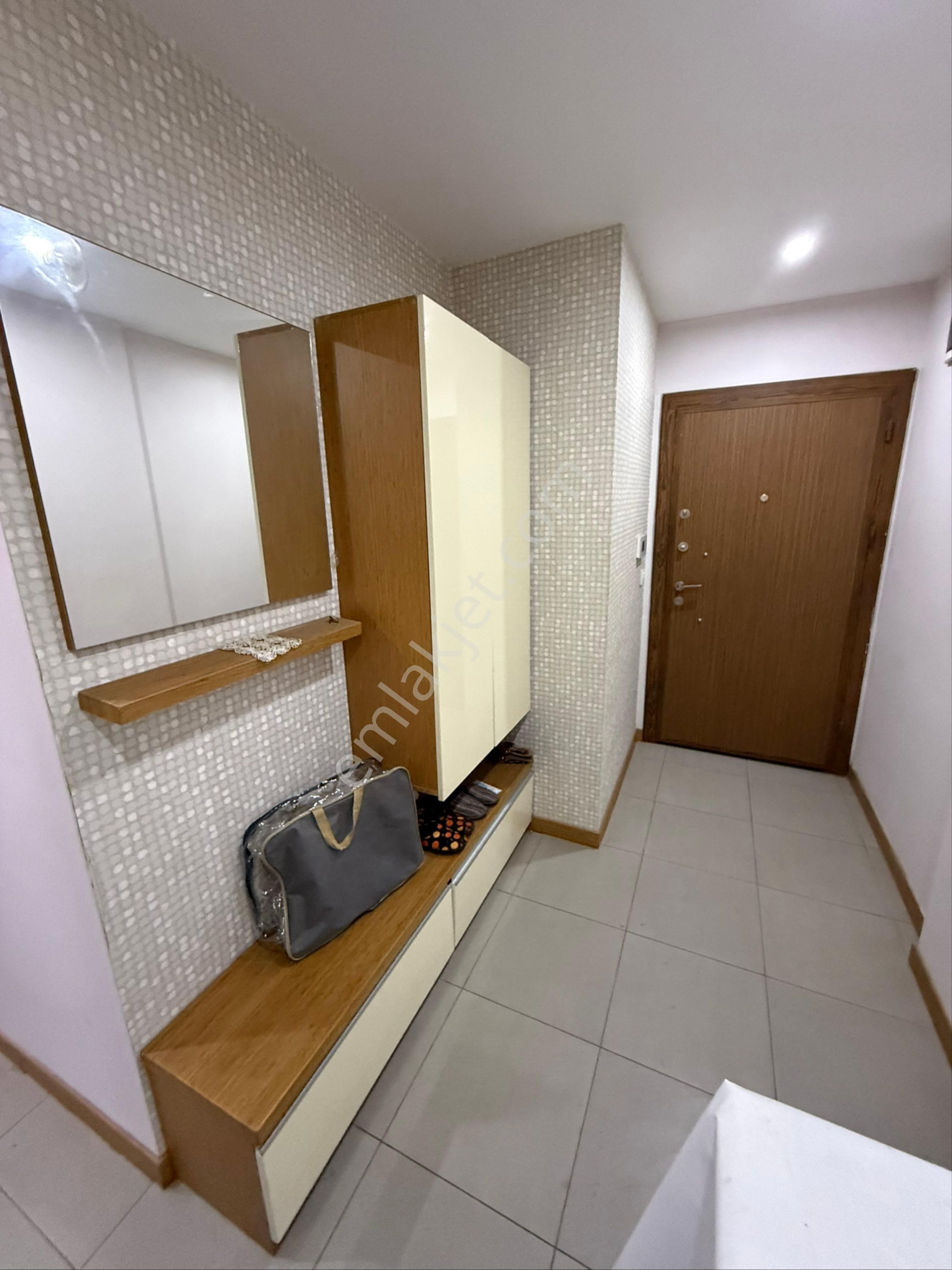 Pinar Mah. 2+1 D.gazli Giyinme Odali C.banyolu Satilik Daire